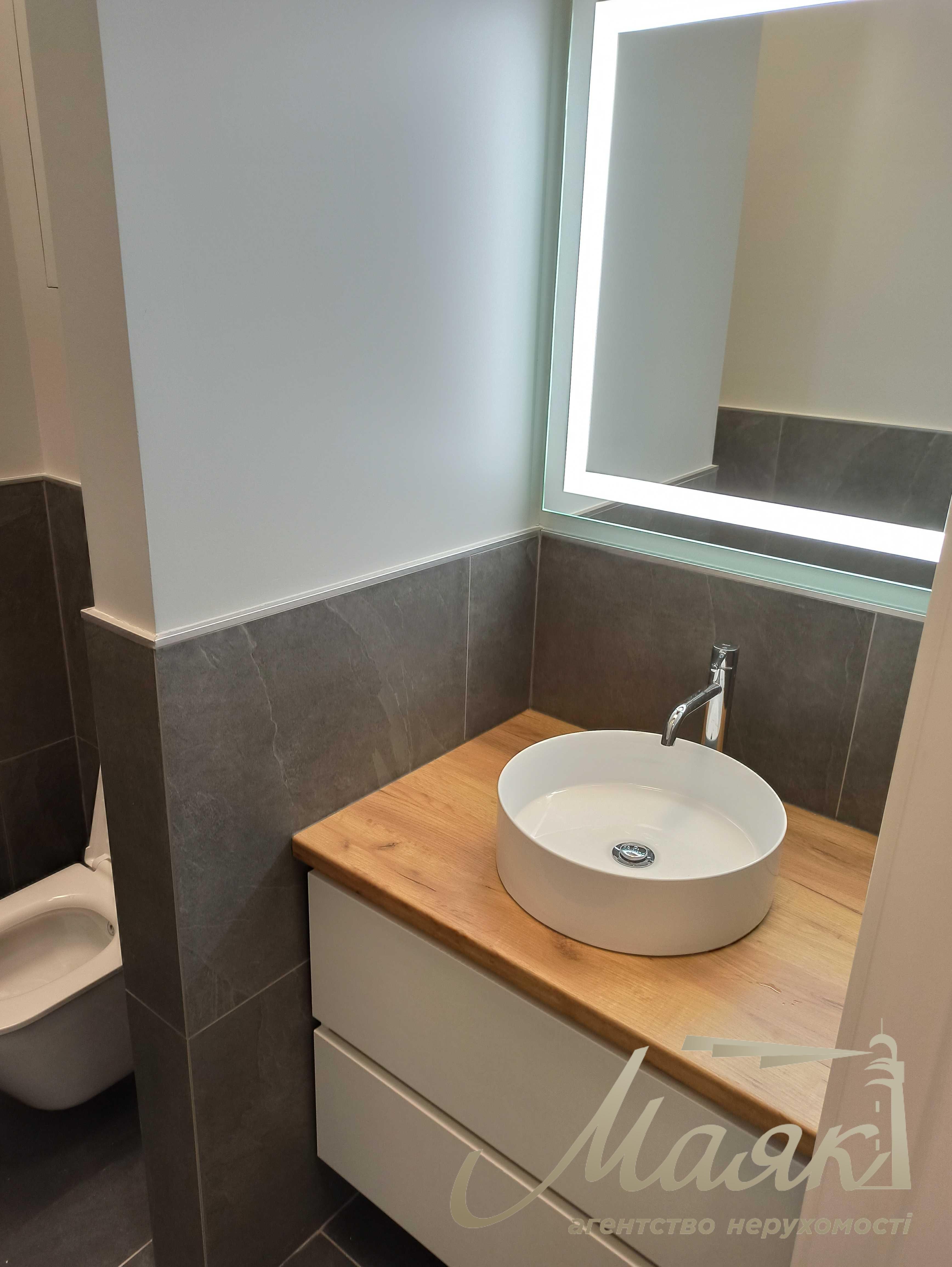 Оренда офісу 68м2 в ЖК Новопечерська Вежа, вул.Бойчука 41-Б, Печерський рай