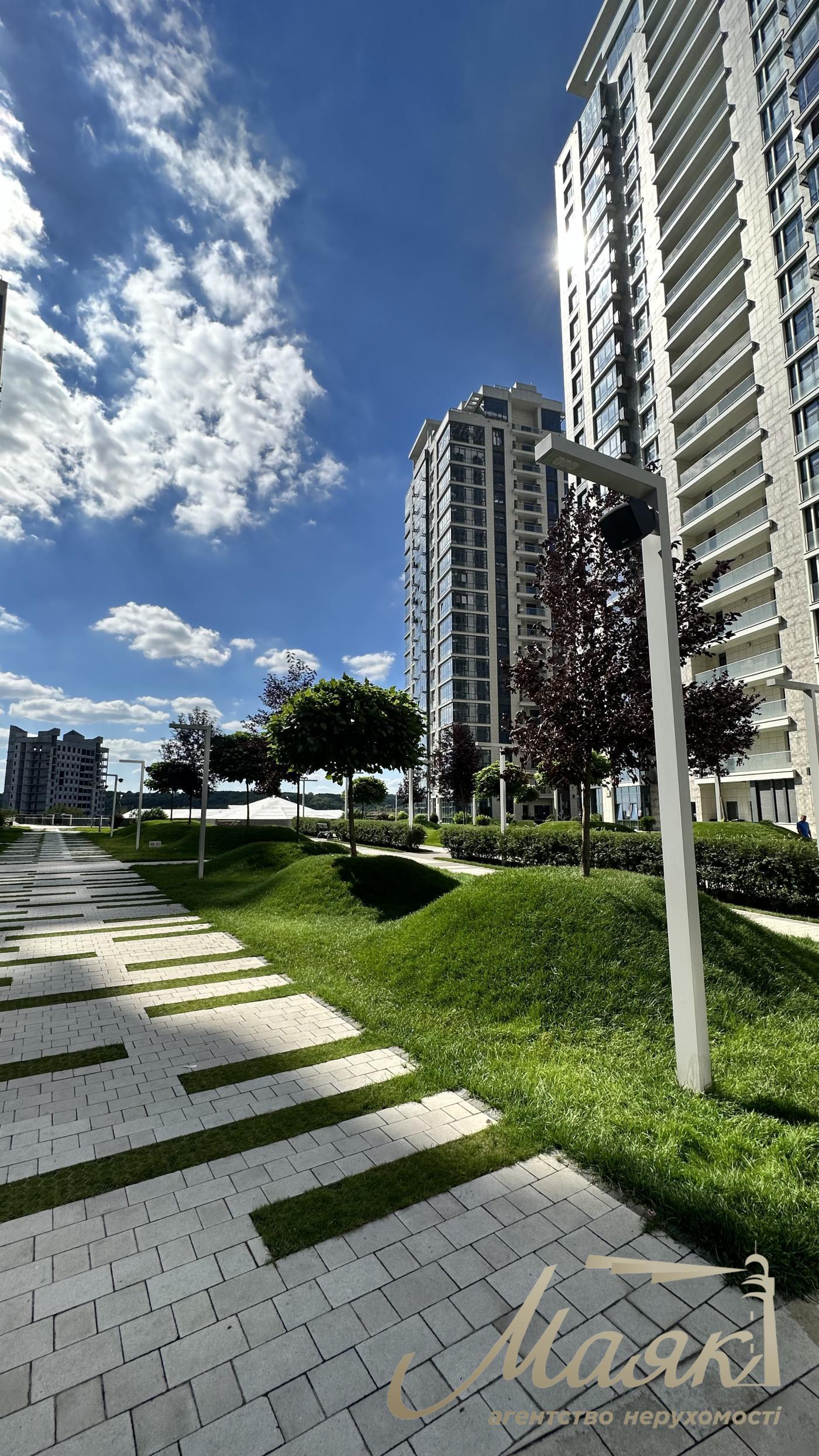 Продаж унікальної 3-х кімнатної квартири, 121 м2 в ЖК Новопечерські Липки Драгомирова