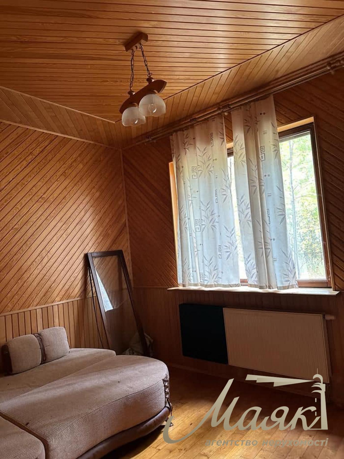 Sale of land with forest and access to the Dnieper. village Yasnogorodka