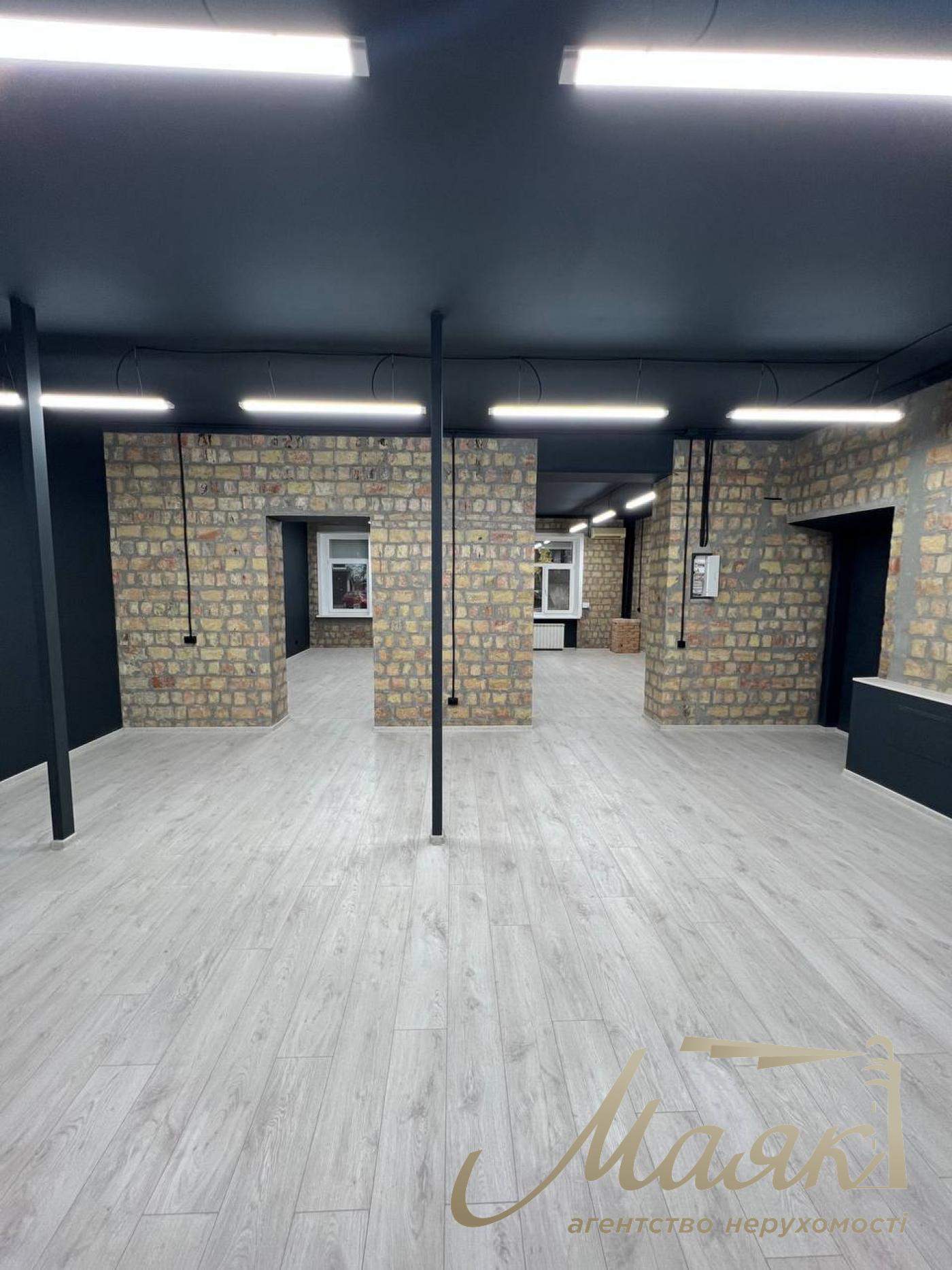 Rent Commercial area 130m2 Reznytska str., Pechersk, Kiev