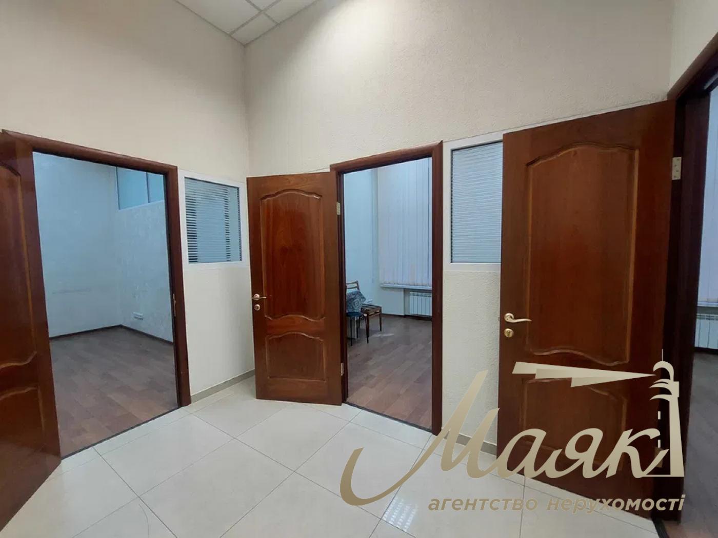 Commercial premises for rent 93 m2, Starokievska str., Shevchenko district district