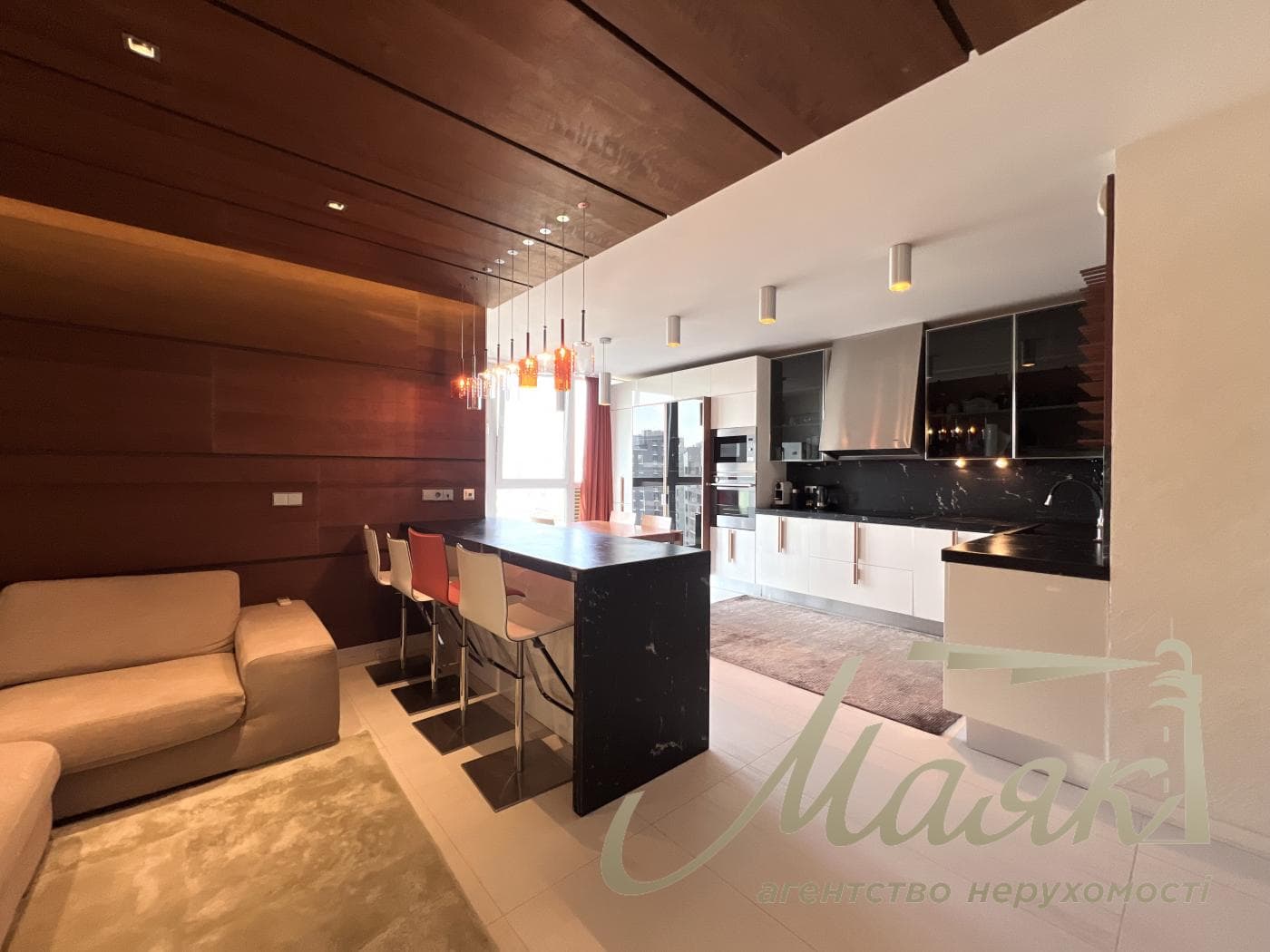 3-Bedroom Apartment for Rent in the Park Avenue Residential Complex, Holosiivskyi Avenue