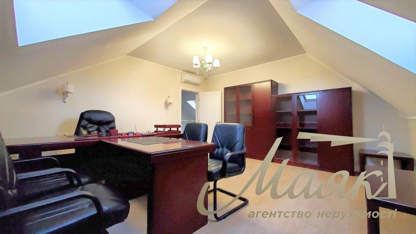 Оренда будинку єврокотеджу 650м2 у Пущі Водиці, село Горенка.