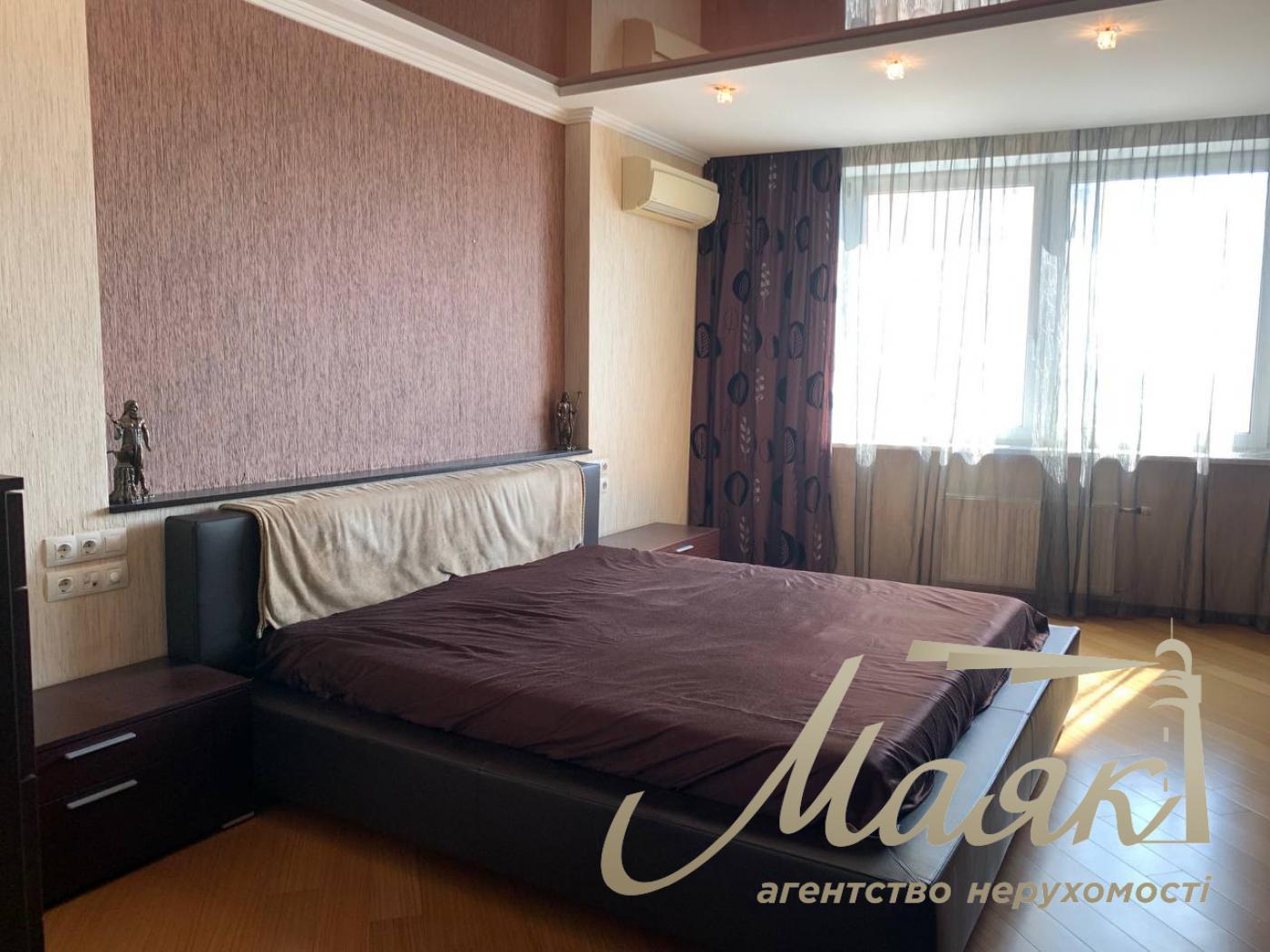 Продаж 4к квартири ЖК Придніпровський, вул. Раїси Окіпної, Лівобережна