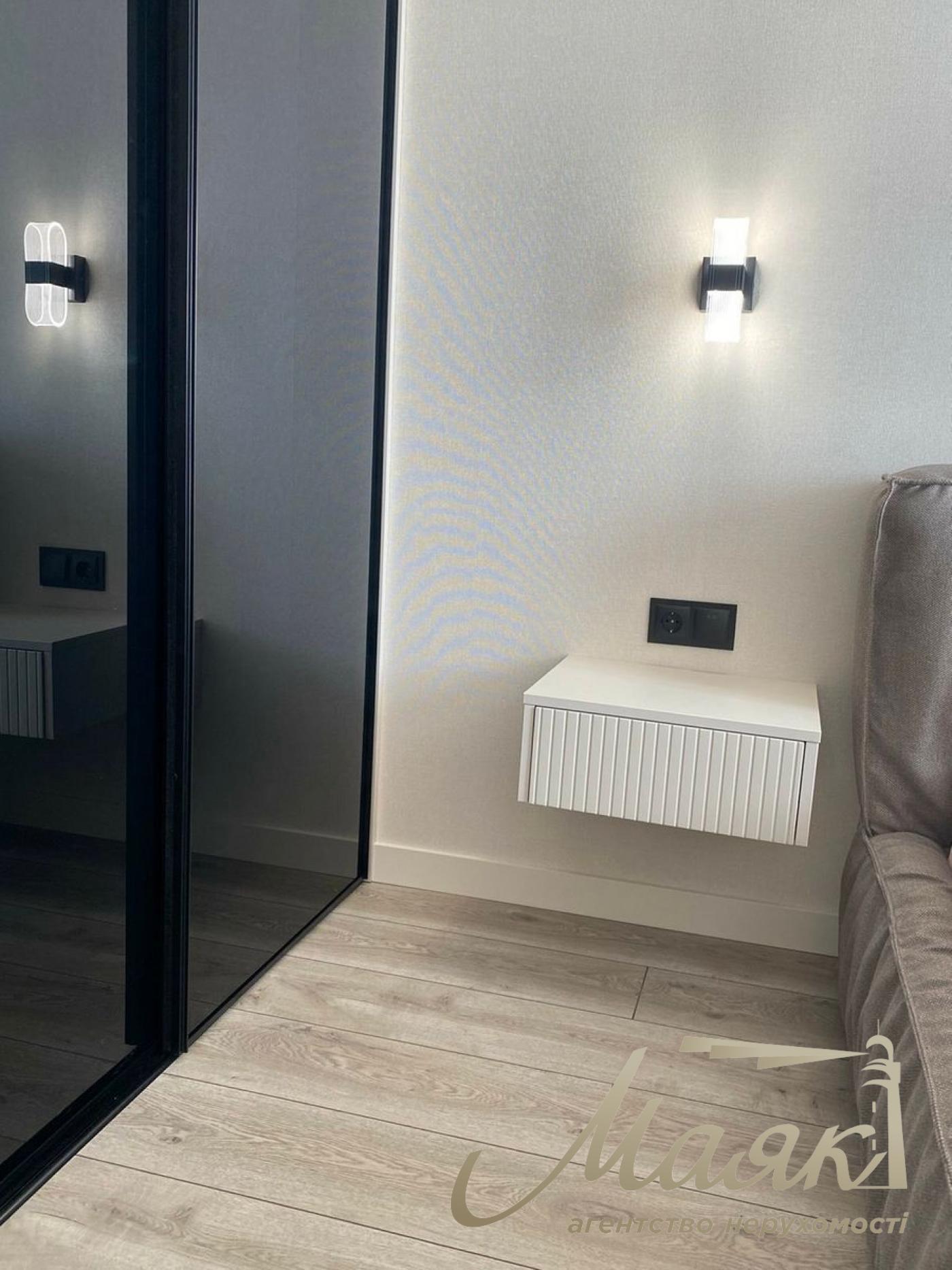 Продаж 1к квартири в ЖК Академ Квартал за переуступкою, пер. Приладовий, Академмістечко