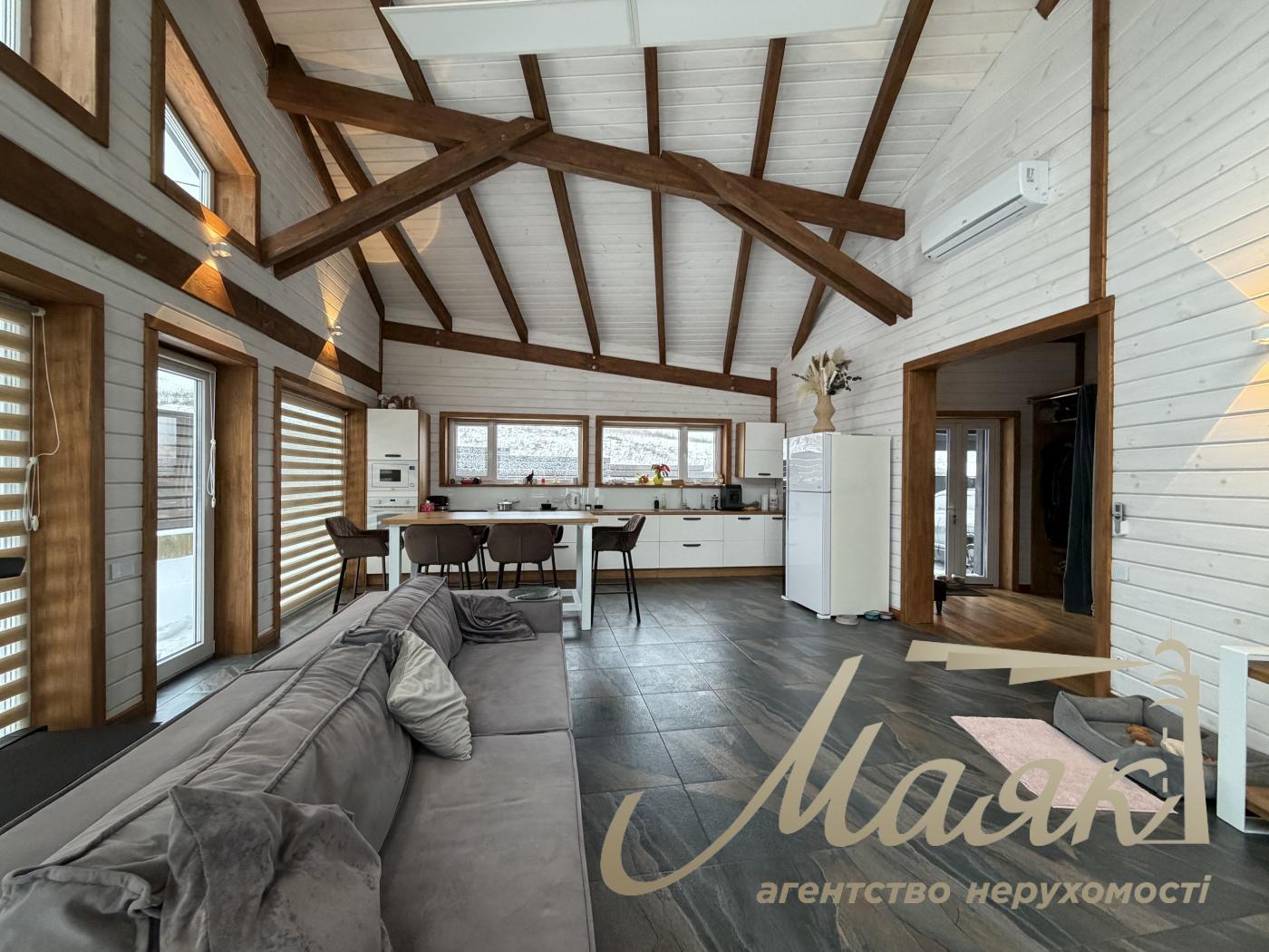 House for rent in Lesniki village near the prestigious Equides Club and Golf Club