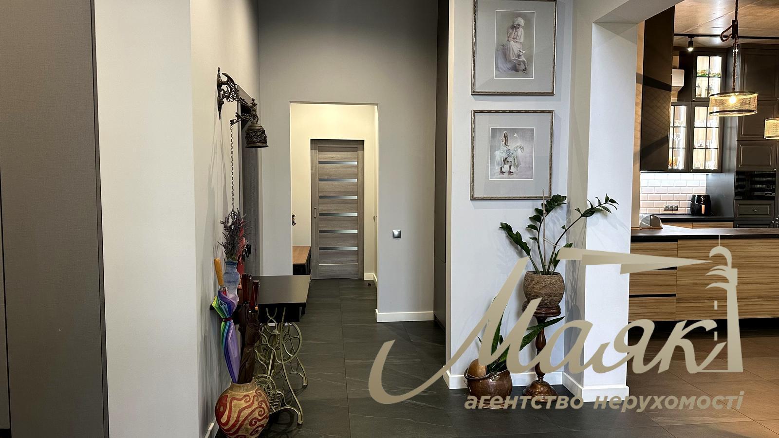 For sale panoramic/modern house 2021 230m2 near the water in KG, s.Romankov, Obukhiv district, Kyiv region.