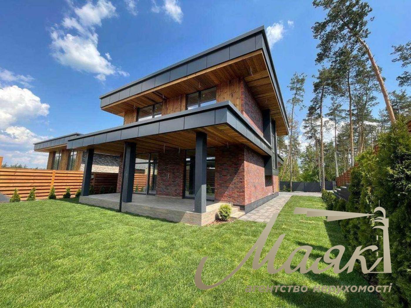 Продажа 2х-этажного дома 220м2 в КГ "Нова ходосовка", с . Ходосовка , Киево-Святошинский район.