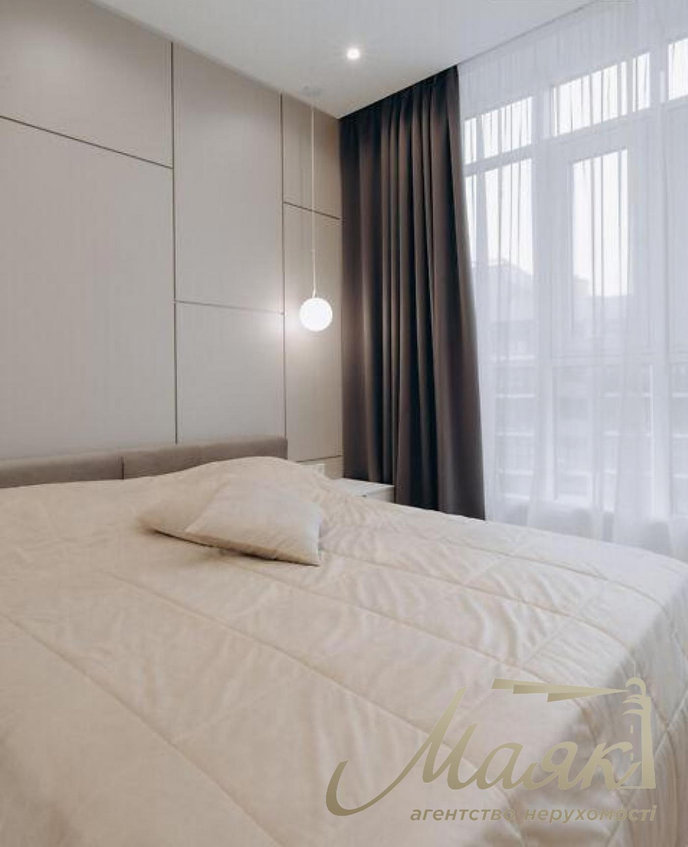 Продаж 2х-кімнатної квартири 85м2 в ЖК Новопечерські липки, Драгомирова 15Б, Печерськ, Київ