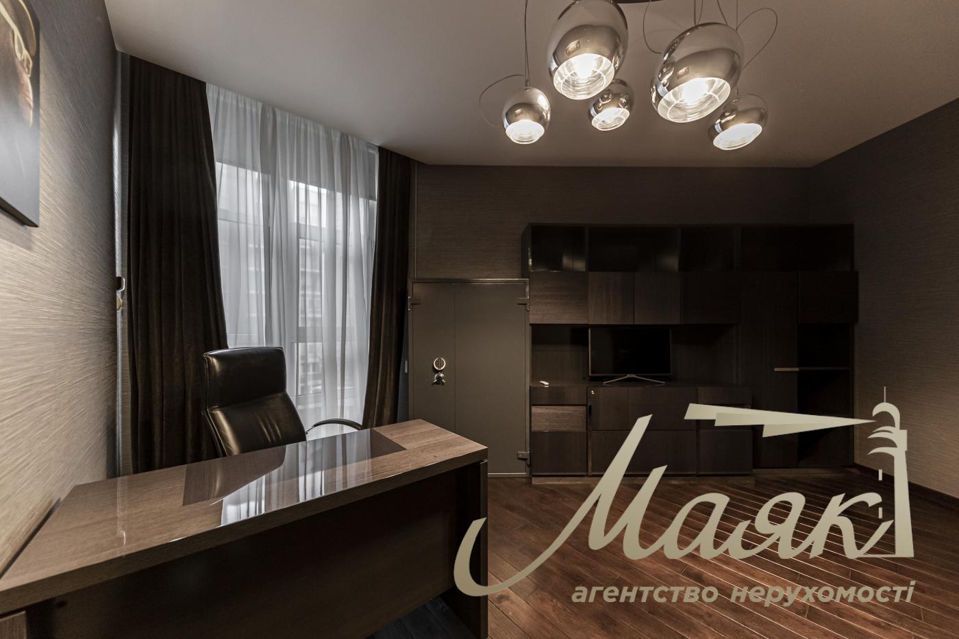 Оренда 4-кімнатної ЖК Французький Квартал, вул. Саперне Поле 12, 164м2