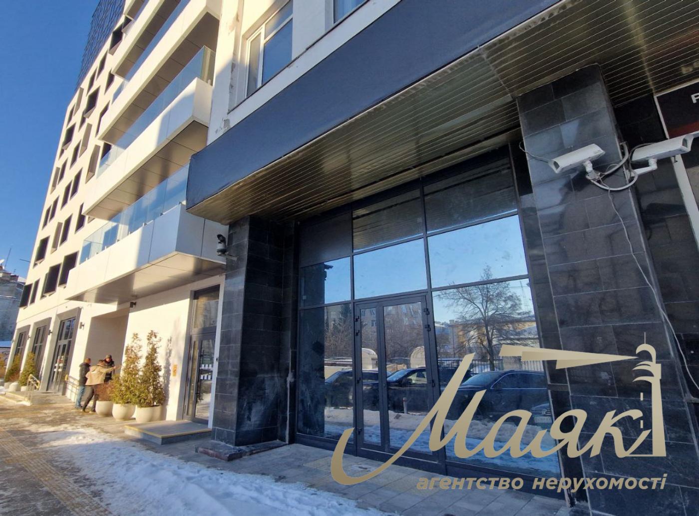 Rent / Torgivelna plaza / vul. Pochaininskaya, Podol, Kiev