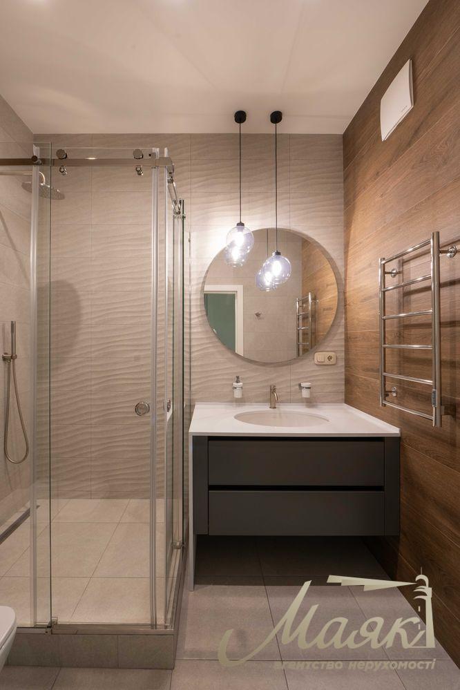 Rent two-storey penthouse with terrace in Pecherskaia