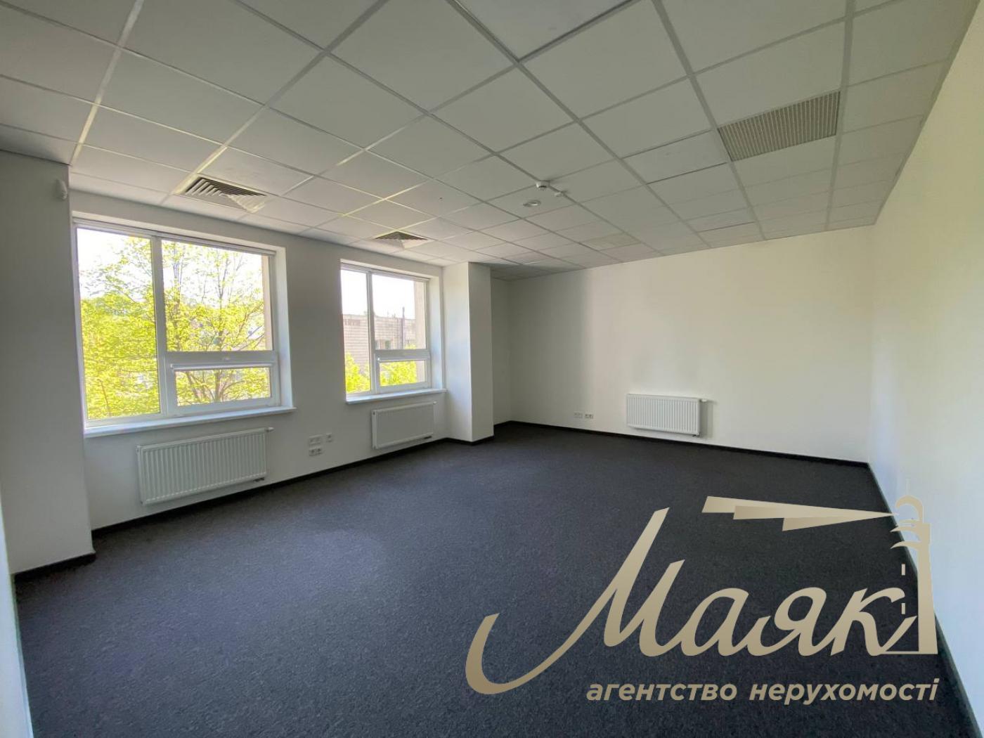 Аренда офиса 648 м2 в БЦ на Дорогожичах, возле метро
