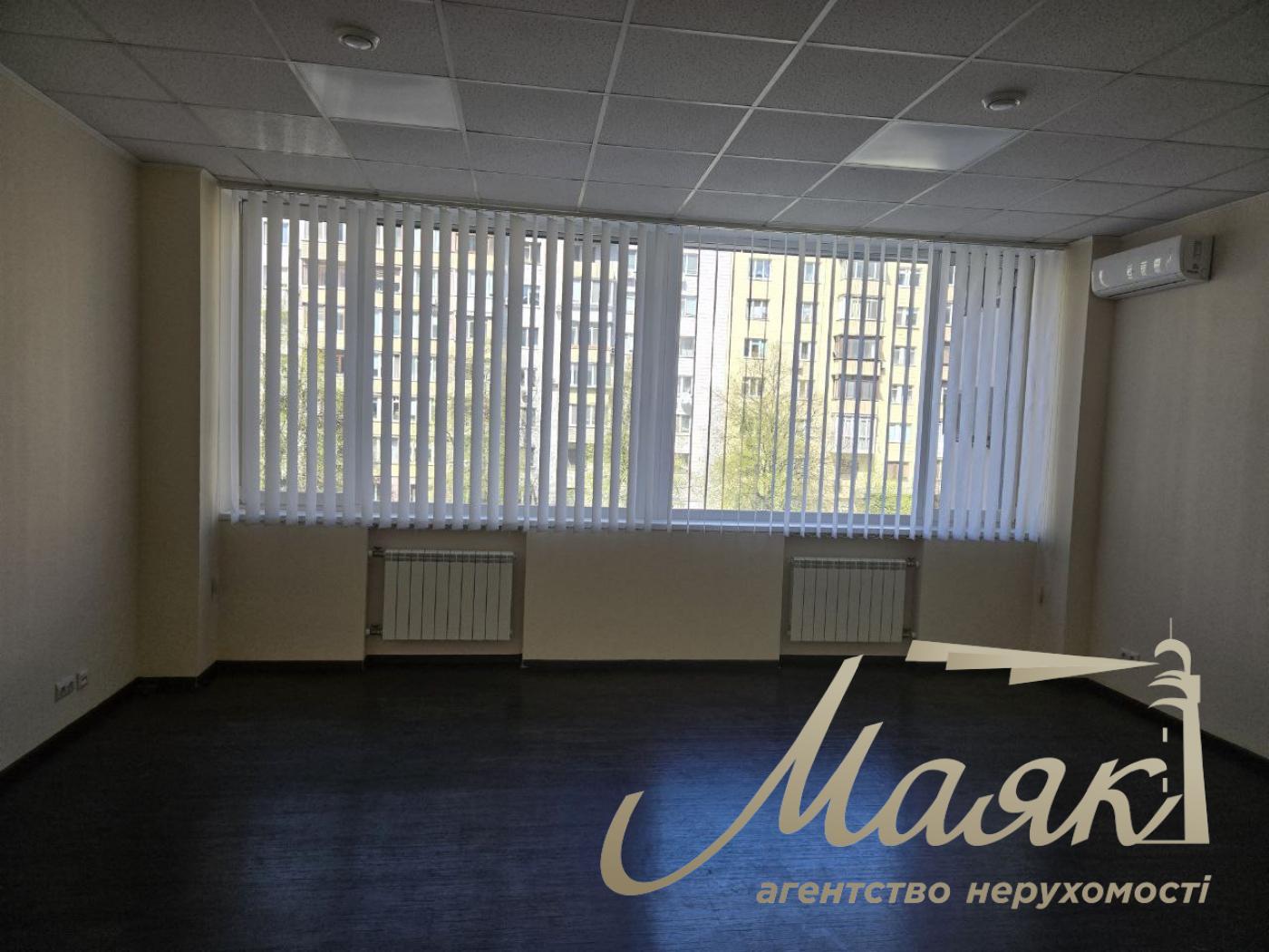 Office for rent 350m2 in BC Pechersk Center, Pechersk