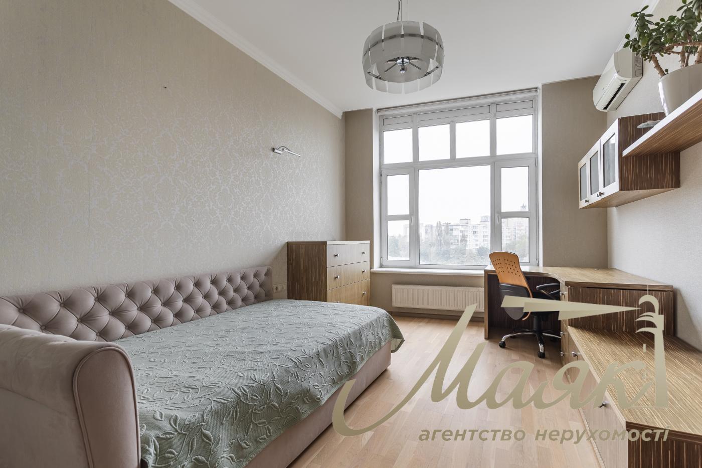 Продажа  Квартира  86,4 м2 ЖК Golden Park  Шевченковский район. Парково-Сырецкая, Сырец, Киев