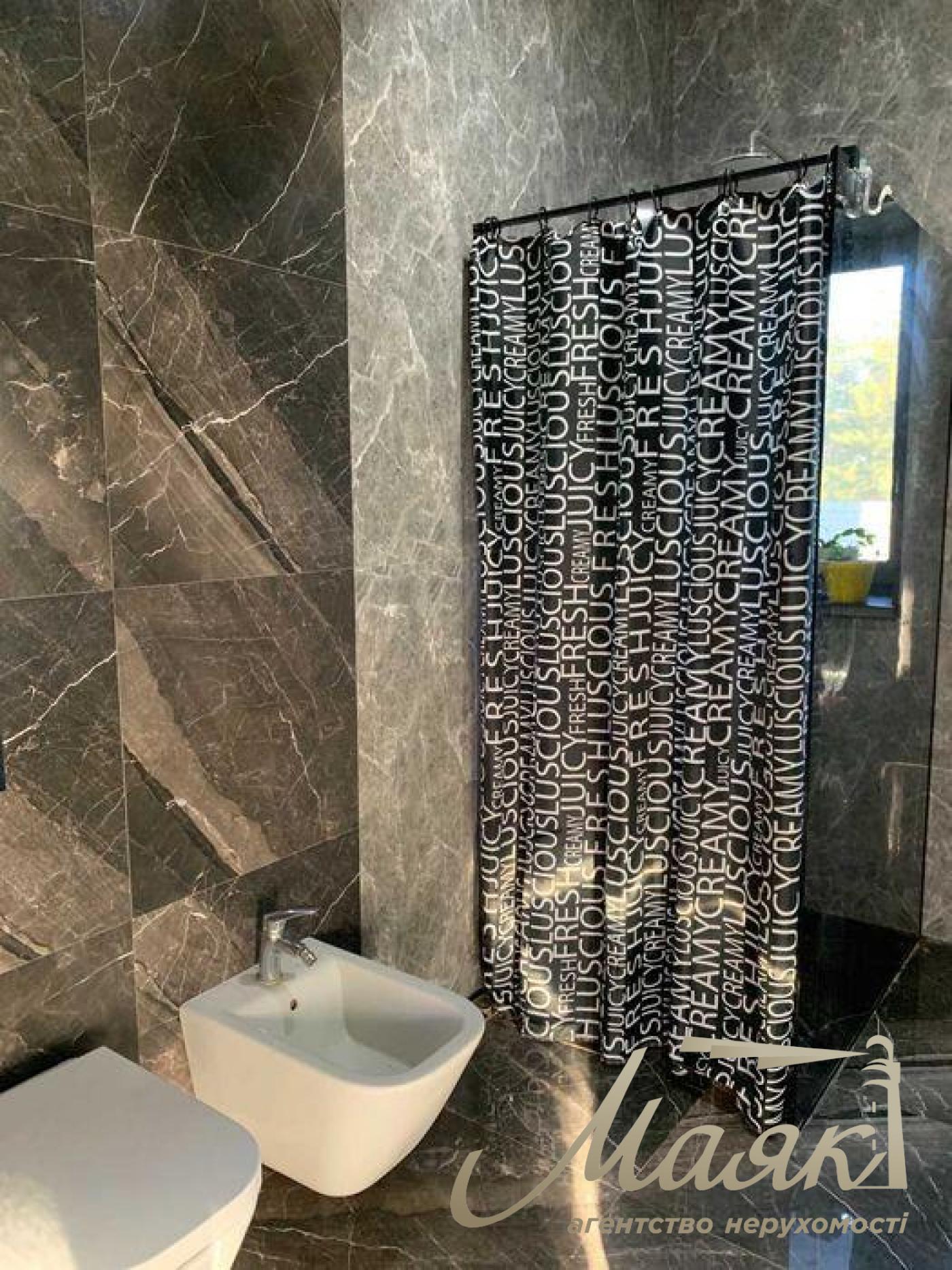 Продаж будинку (200м2) с.Віта-Поштова