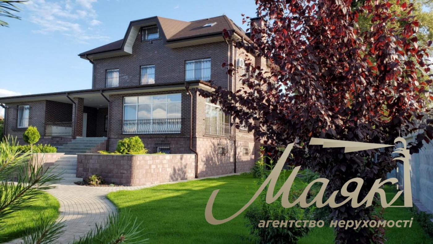 Оренда будинку єврокотеджу 650м2 у Пущі Водиці, село Горенка.