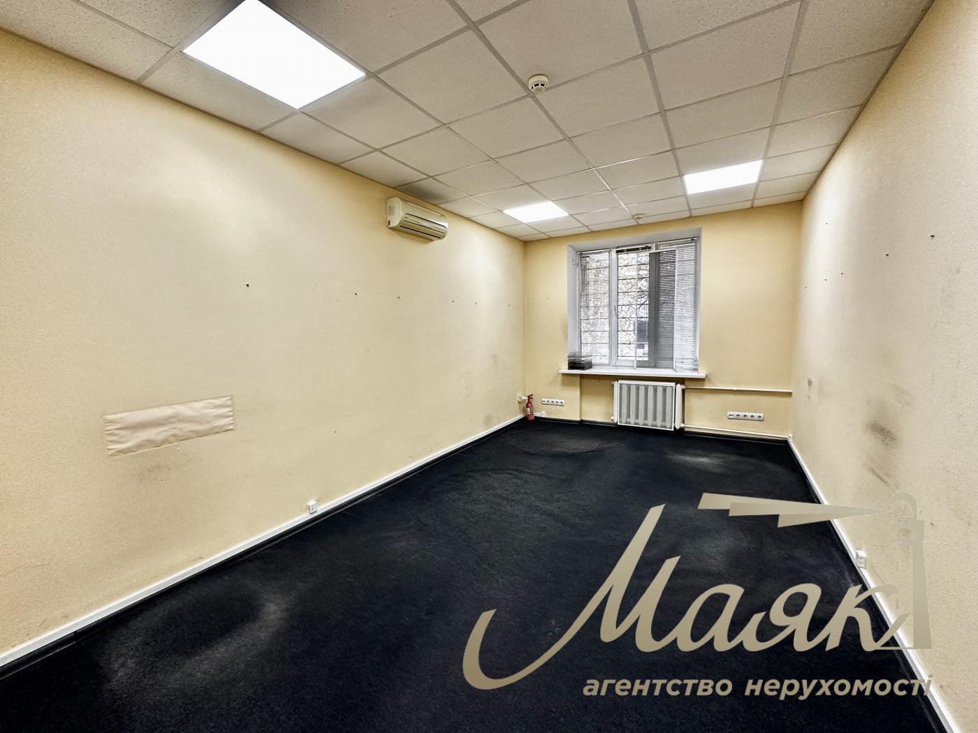 Rent Office 180m2, st. Lumumba Patrice, Pechersk