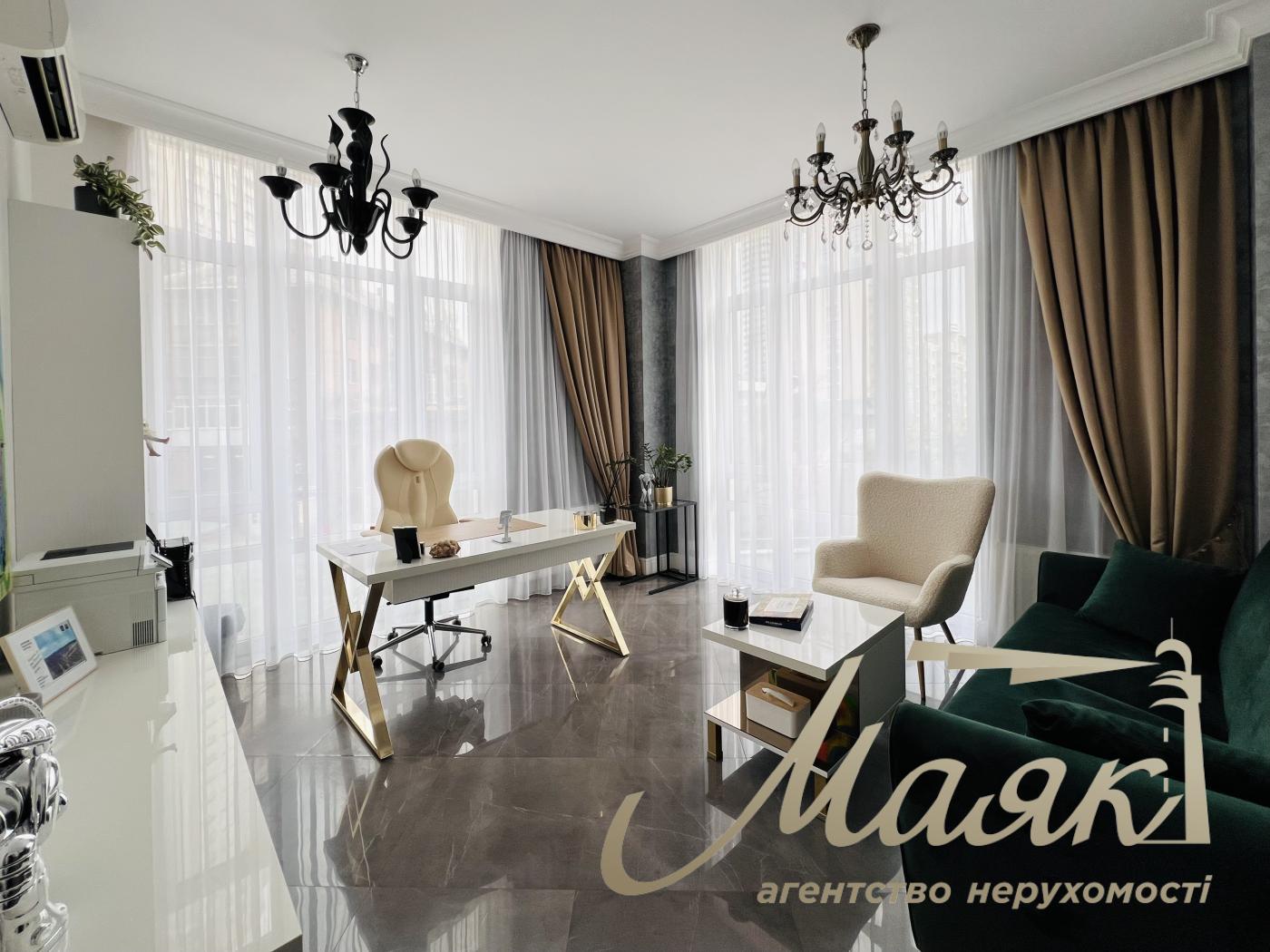 Продажа квартиры 80 м² ЖК «Бульвар Фонтанов» ул. Патриса Лумумбы, 6/1, Печерский район, Центр Киева.