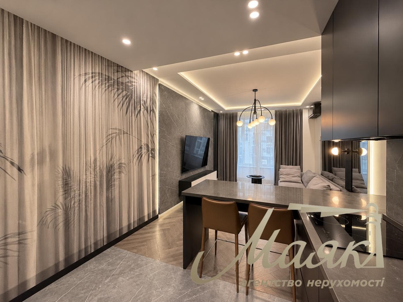 Продаж 1-кімнатної квартири площею 58 м² з дизайнерським ремонтом у ЖК «Бульвар Фонтанів», Печерськ, Київ