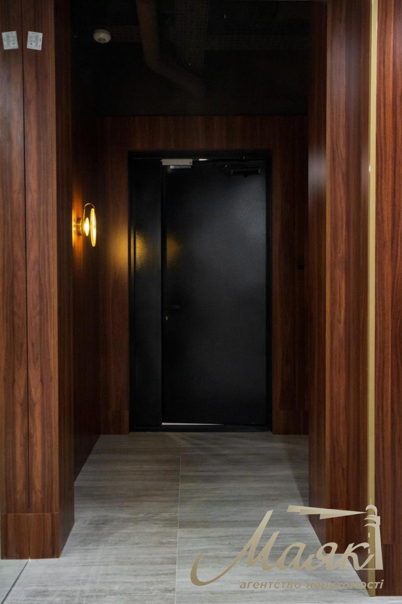 Продаж офісу ЖК Бульвар Фонтанів, вул. Іоанна Павла