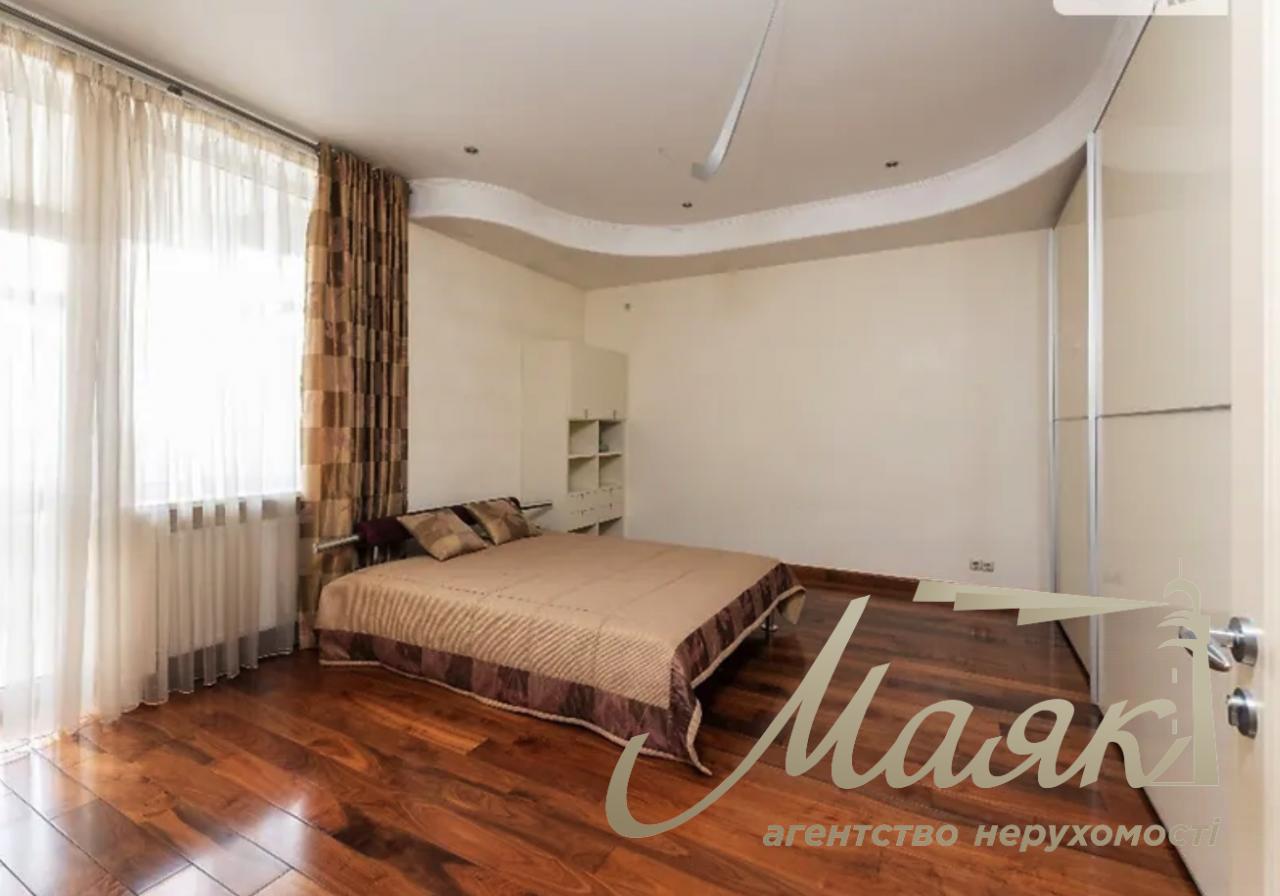 Sale of 4-room apartment Staronavodnitskaya 13 residential complex Volna