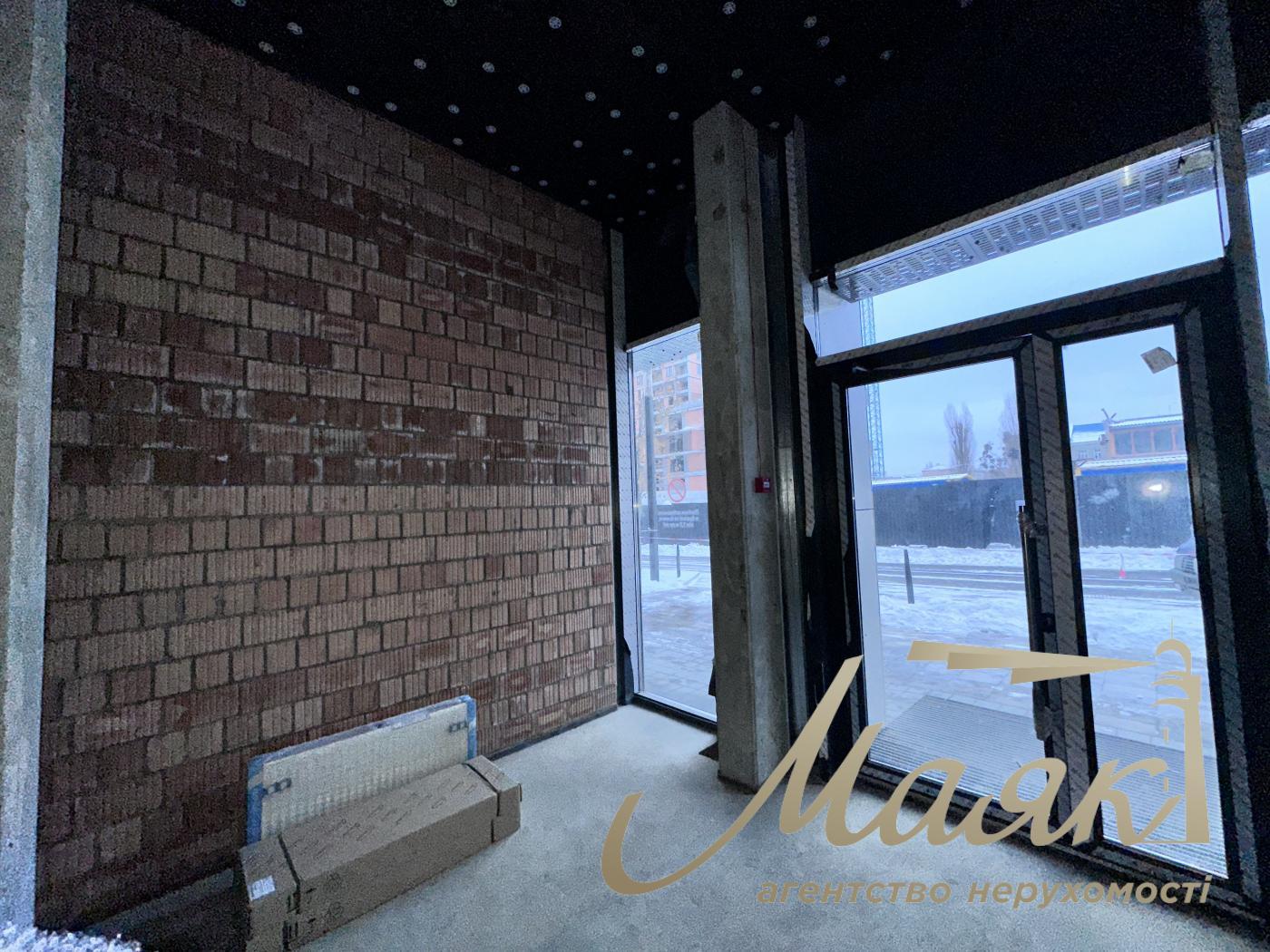 Аренда фасадного помещения 48м2, ЖК Unit Home