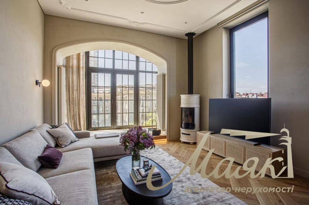 Продаж квартири 70м2 в урядовому кварталі Києва | вул. Інститутська, 13, Липки, Печерськ