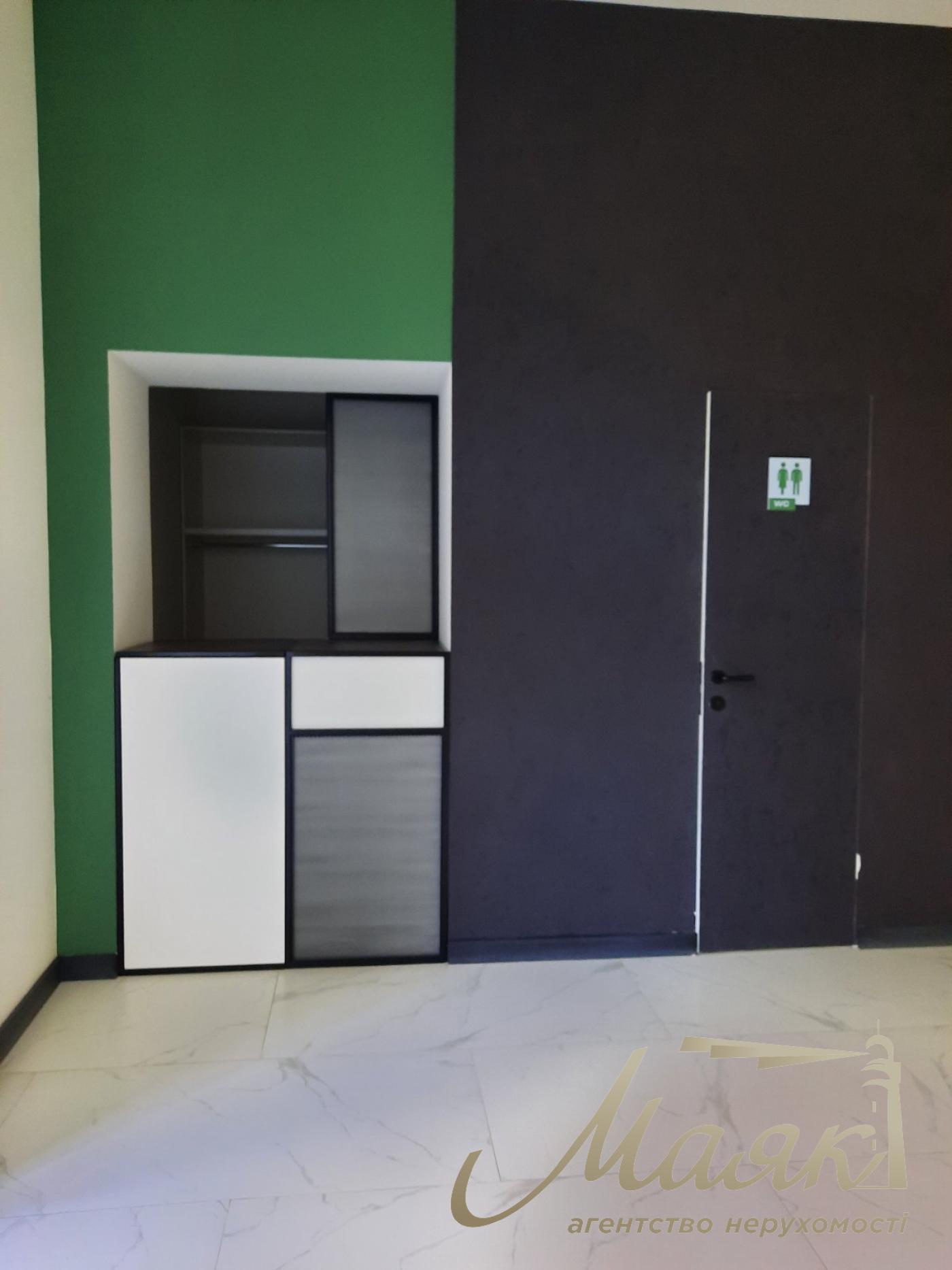 Аренда коммерческого помещения 548м2 в БЦ, м. Васильковская