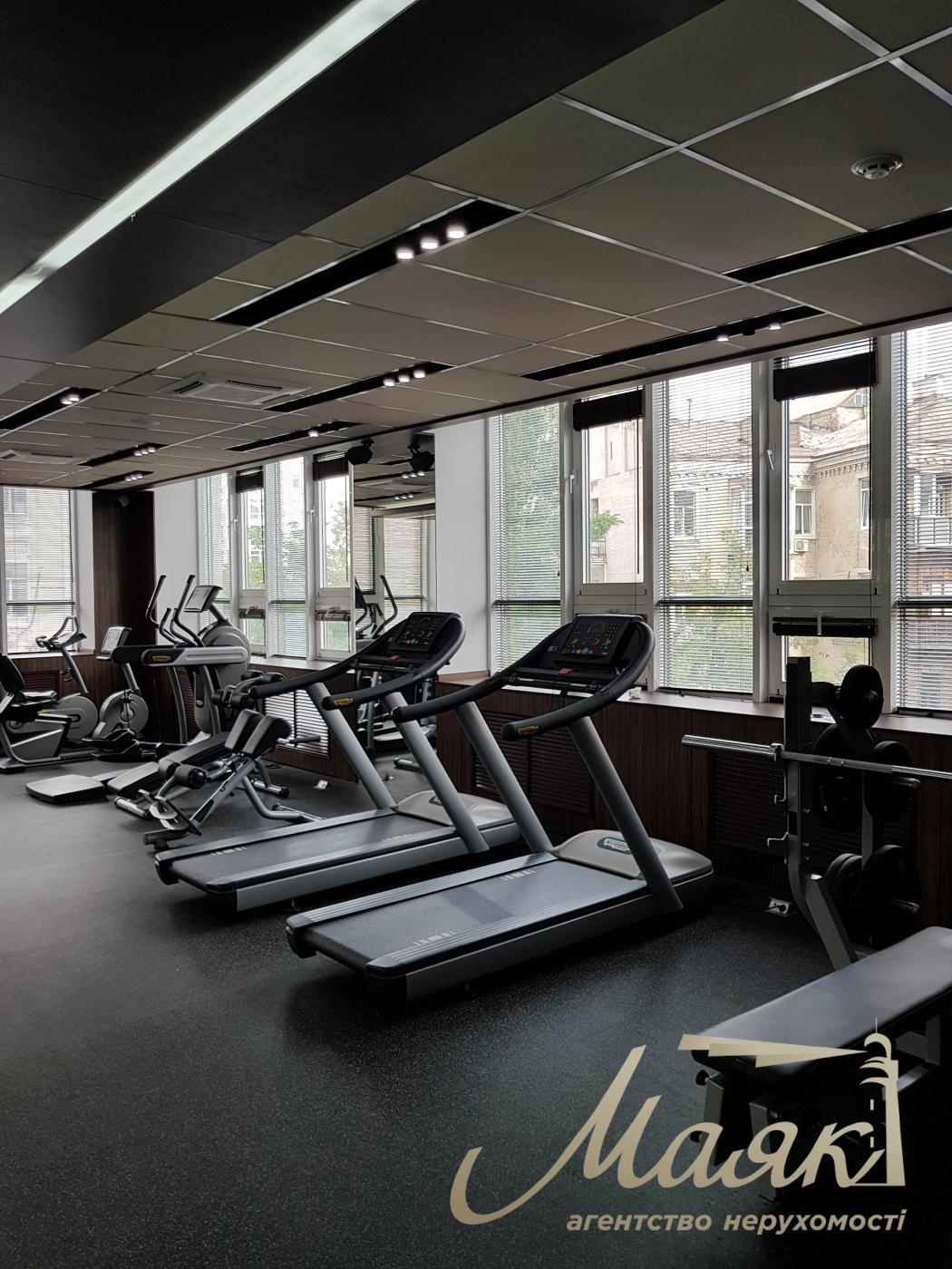 Оренда офісу 95м2 в ЖК Royal Tower вул.Саксаганського 37-К, Олімпійська.