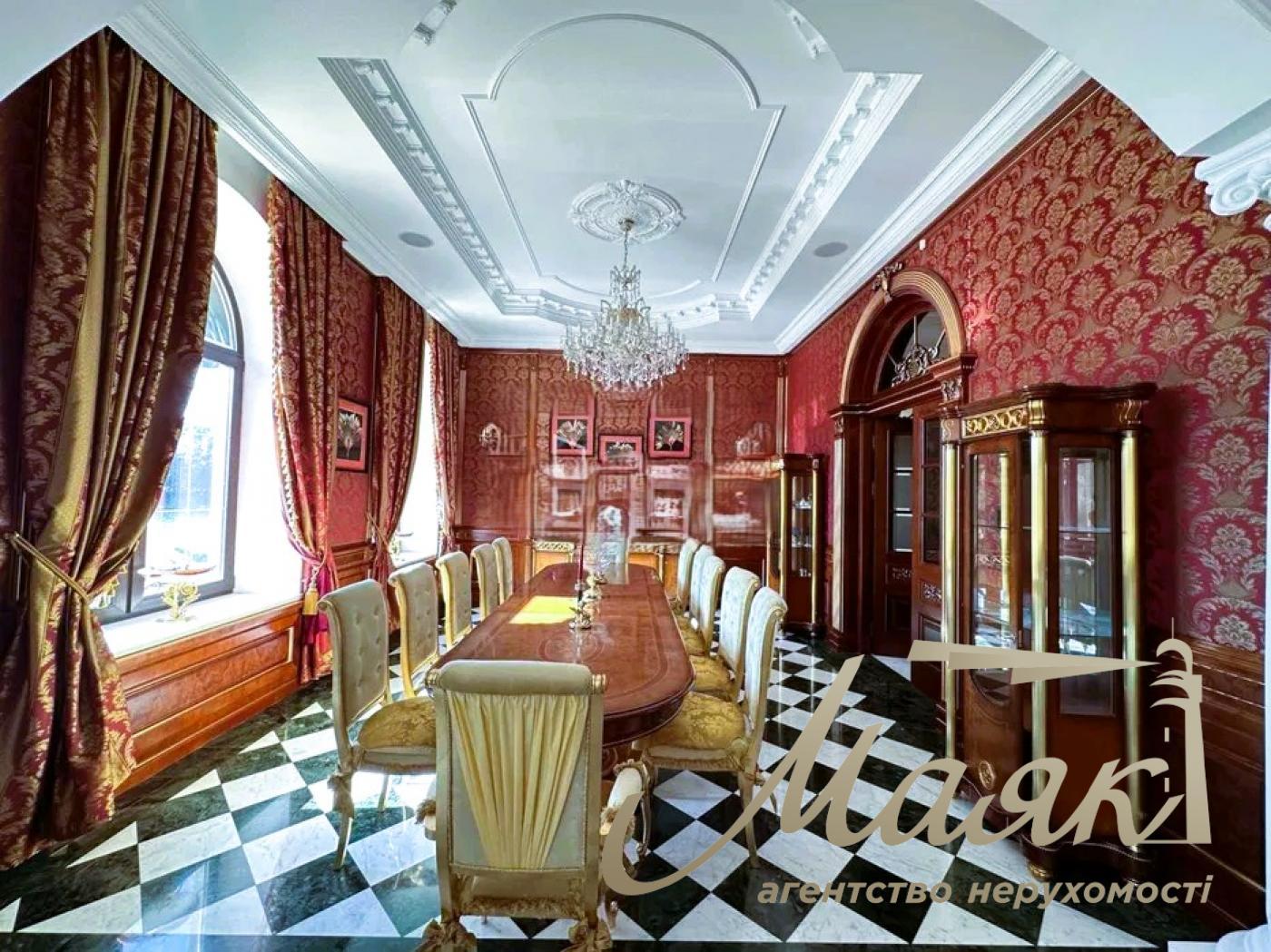 We offer for sale VIP-house in the cottage town "Golden Gate" (Koncha-Zaspa), Obukhovsky district.