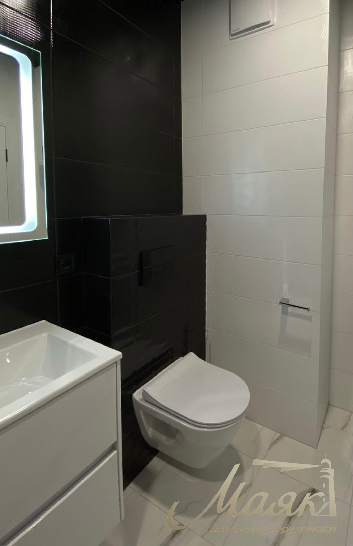 Аренда 1-комнатной квартиры 50м2в ЖК Французкий квартал 2, Предславинская ул., 42