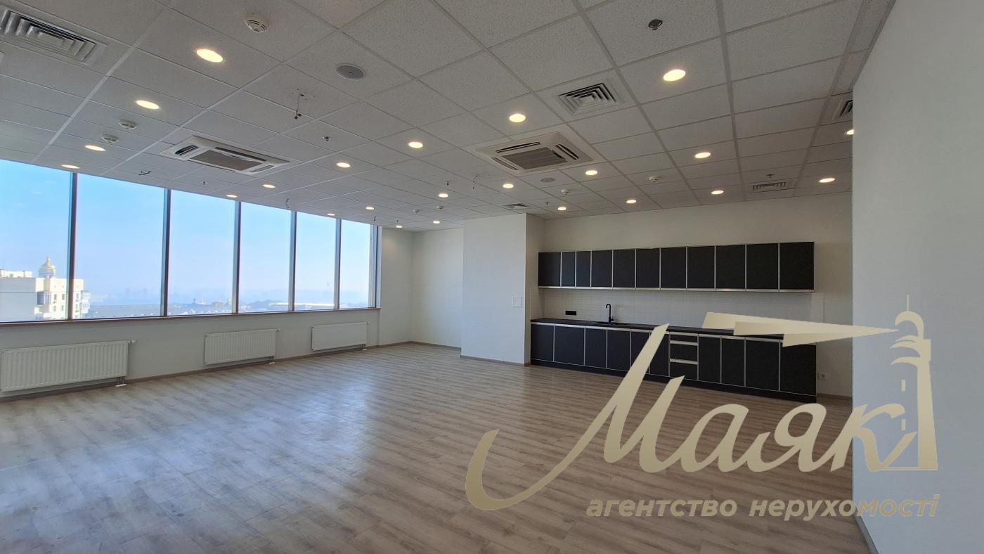 Оренда офісу 1373м2 в БЦ Сенатор, вул.Князів Острозьких 32/2, Печерськ.