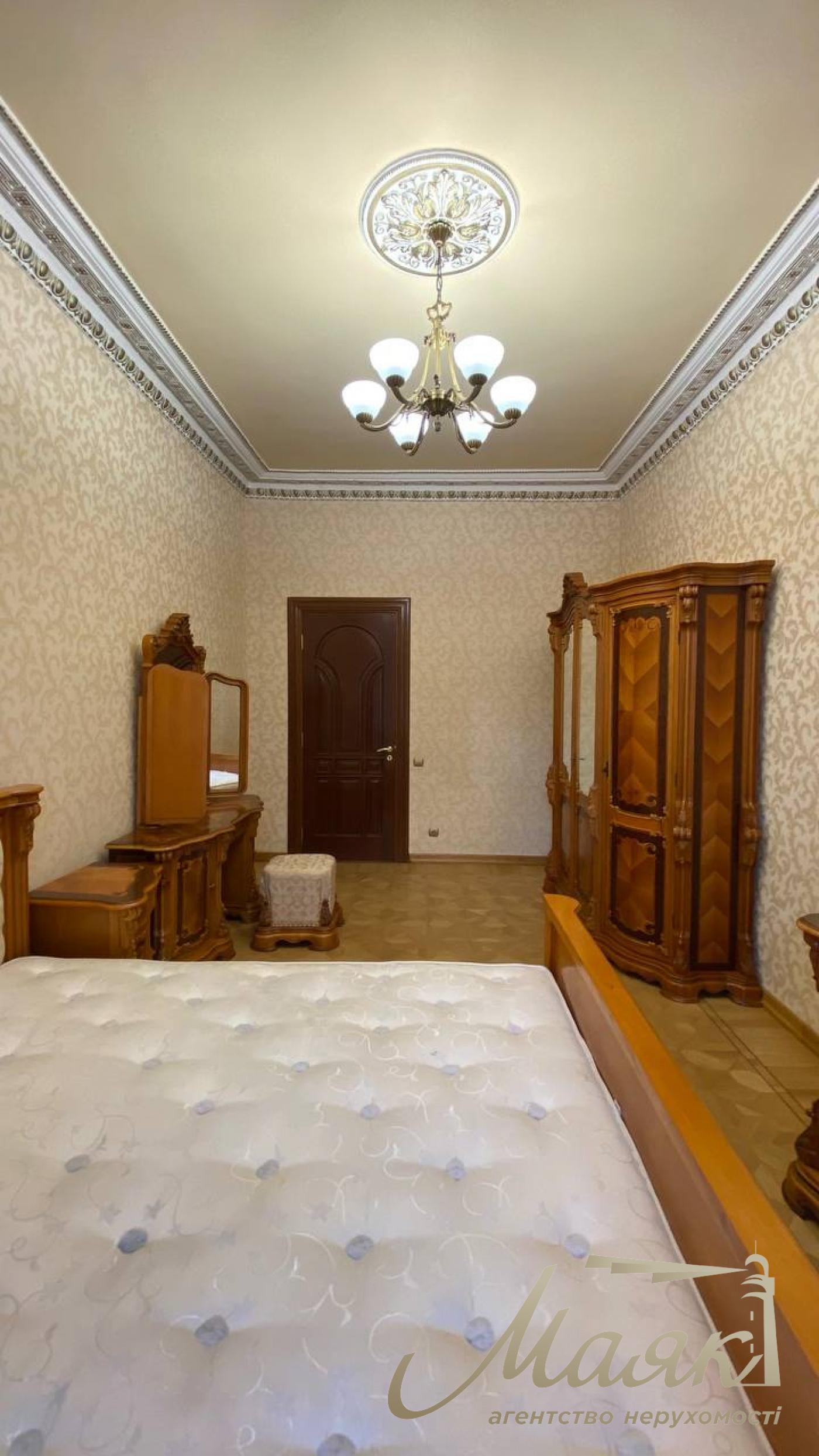 Оренда 3-х кімнатної квартири 93м2 вул. Заньковецької, м. Майдан Незалежності. Майдан Незалежності