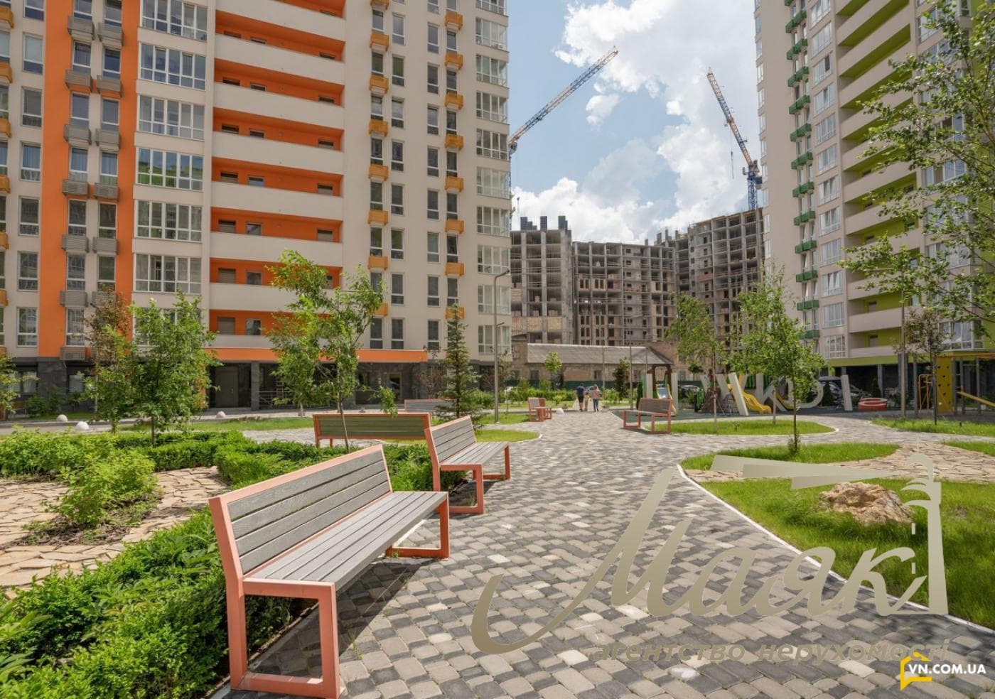 Аренда фасадного помещения 63м2 в ЖК Нивки Парк, пр.Берестейский 67-Г.