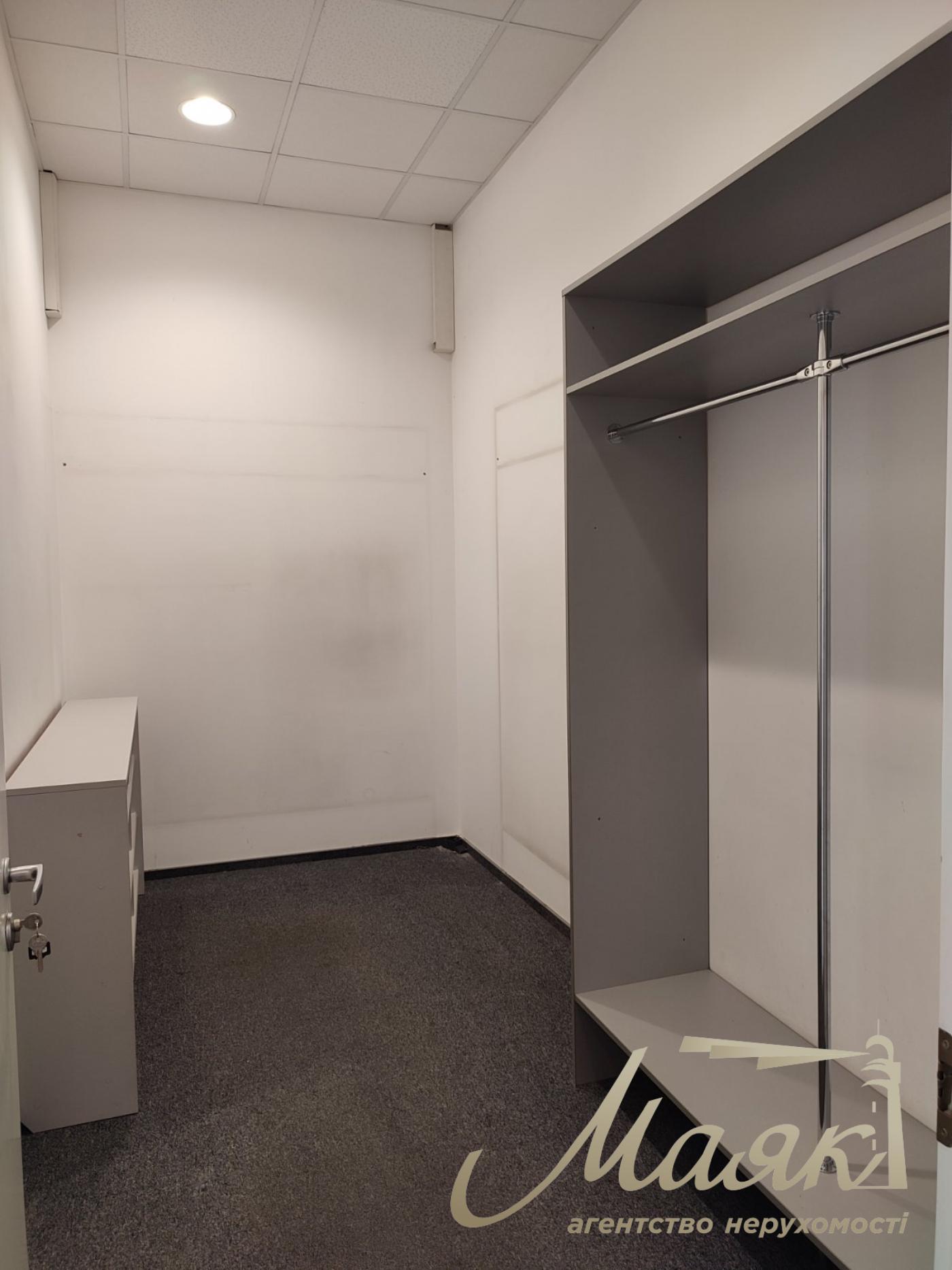 Оренда офісу 976м2 у БЦ Horizon Park