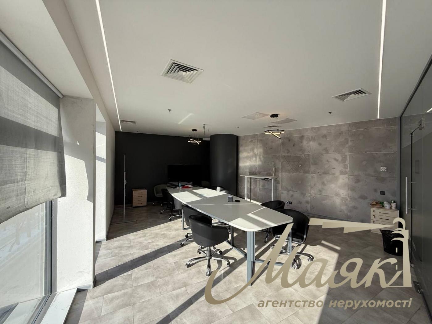 Office for rent 3 207m2 in BC Parus, Mechnikova str. 2, Pechersky district.