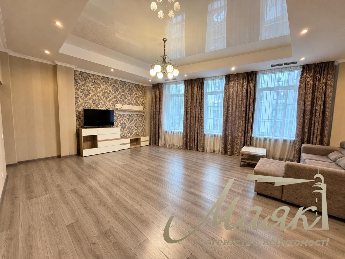 Оренда квартири площею 159 м² у клубному будинку Botanic House, вул. Болсуновська, 23, Печерськ