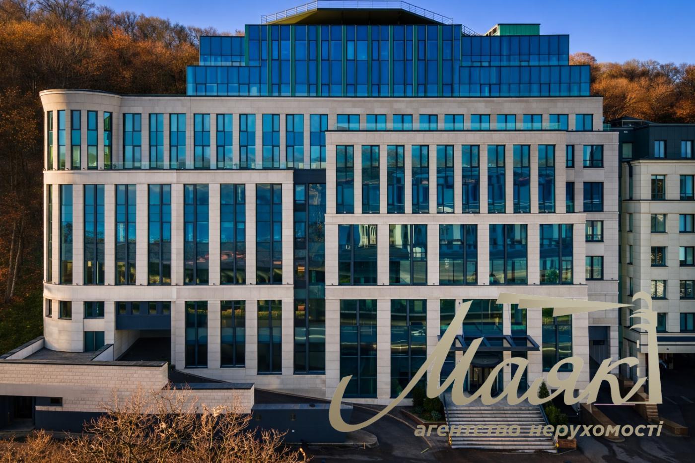 Оренда офісу 340м2 на Подолі вул. Сагайдачного в Бізнес центрі клас А