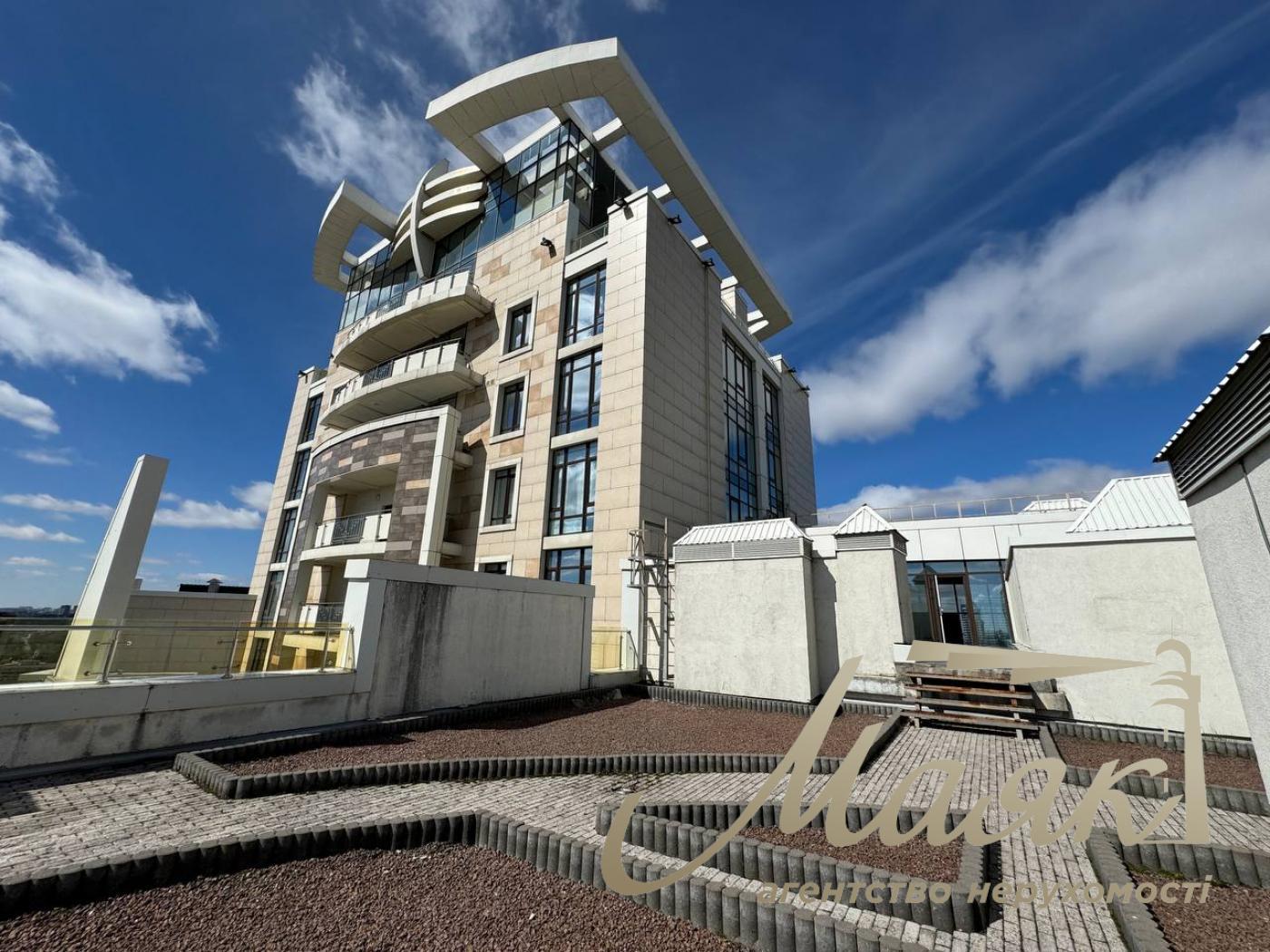 Продаж квартири з терасою в ЖК Бульвар Фонтанів, вул. Патріса Лумумби, Печерськ, Київ