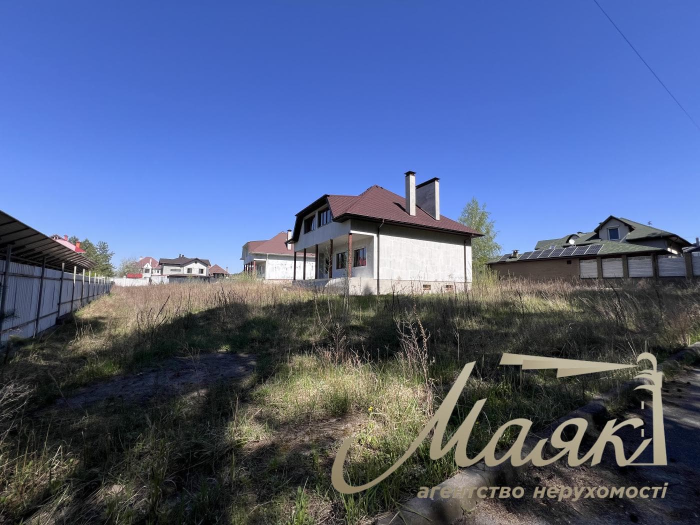 For sale two-storey house 270m2 in village Kremenishche, Kyiv-Svyatoshinsky district
