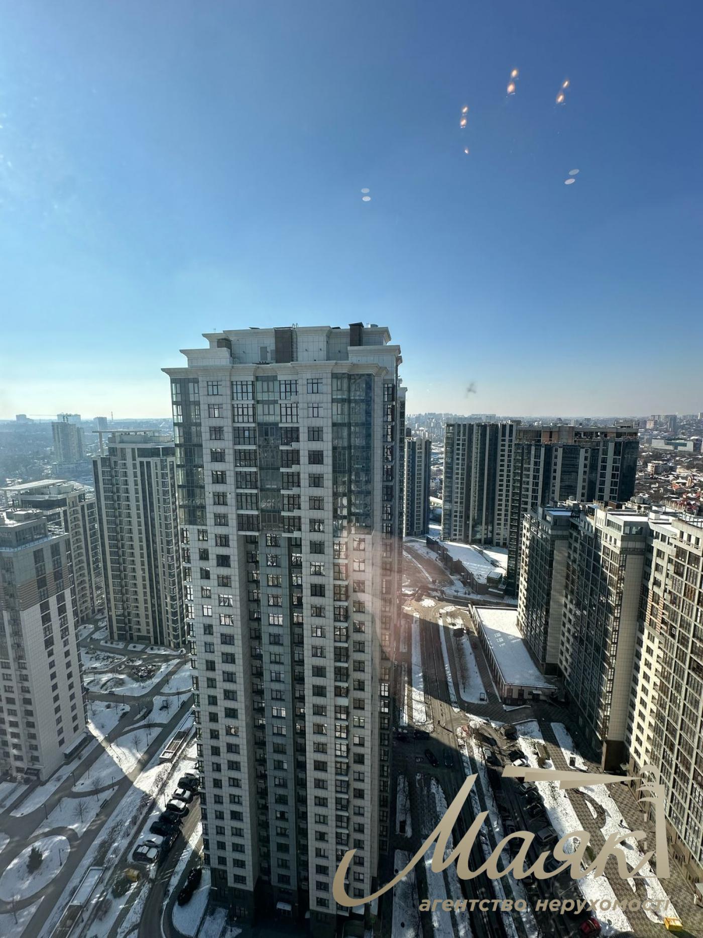 Sale of apartment 156m2 in residential complex Novopecherskie Lipki, Andreya Verkhoglyada st., Pechersk, Kyiv