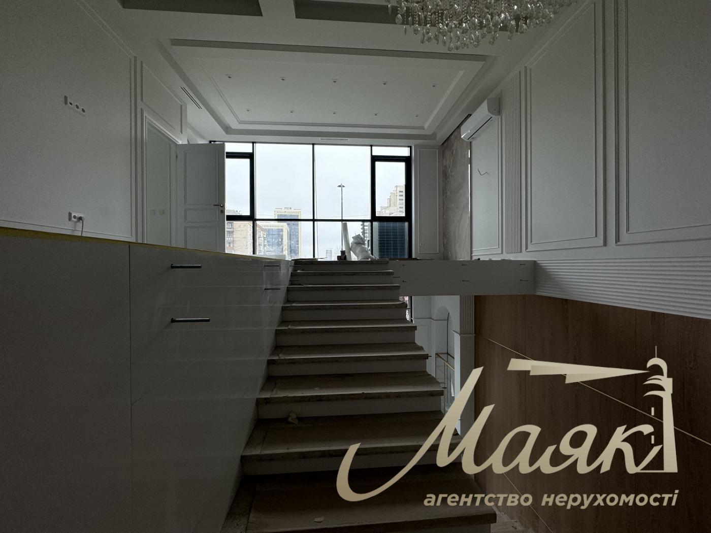 Clinic for sale in LCD French Quarter 2, Predslavynska street, Center, Kiev