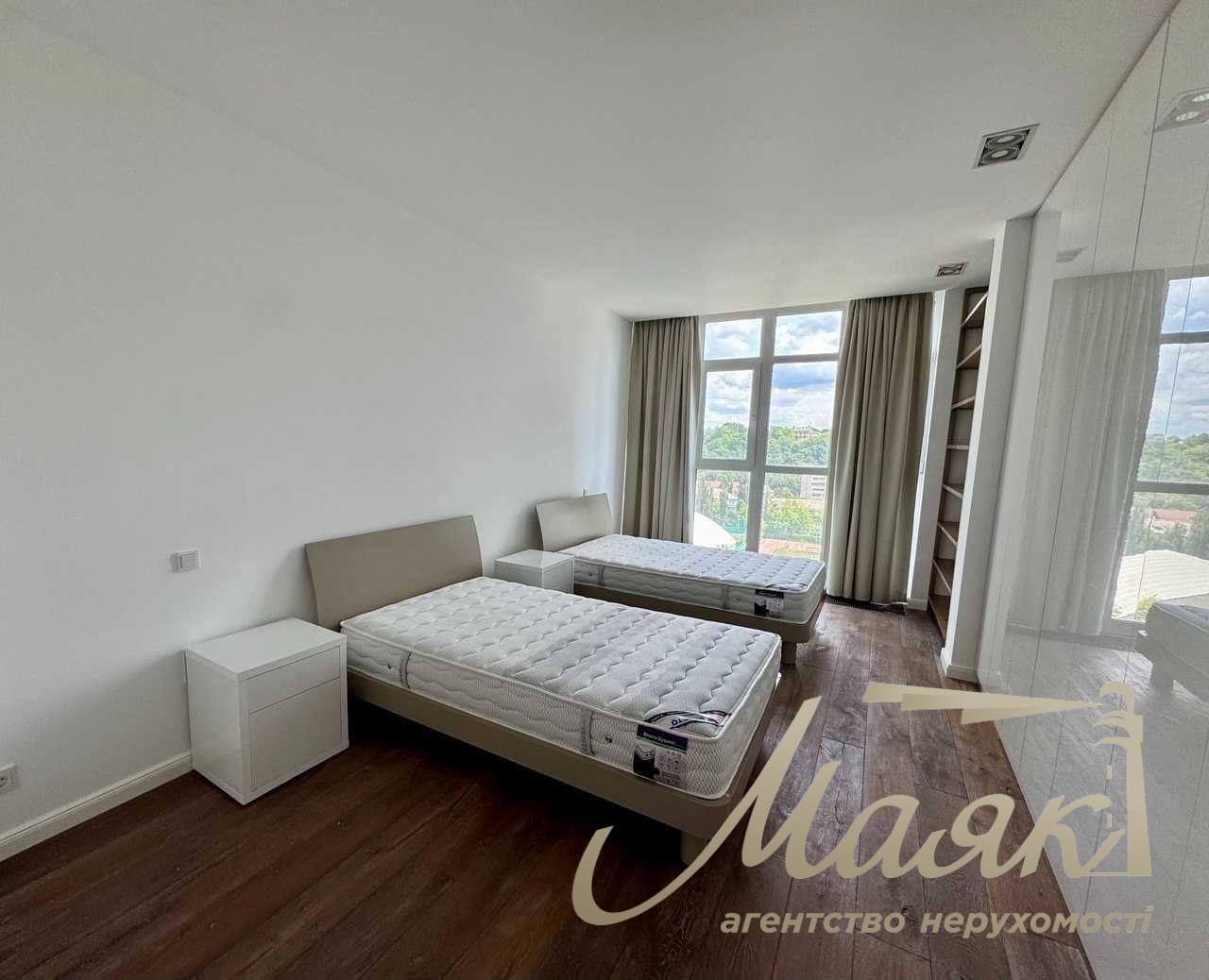 Продаж квартири 62м2 ЖК Новопечерські Липки, Драгомирова/Верхогляда, Печерський район