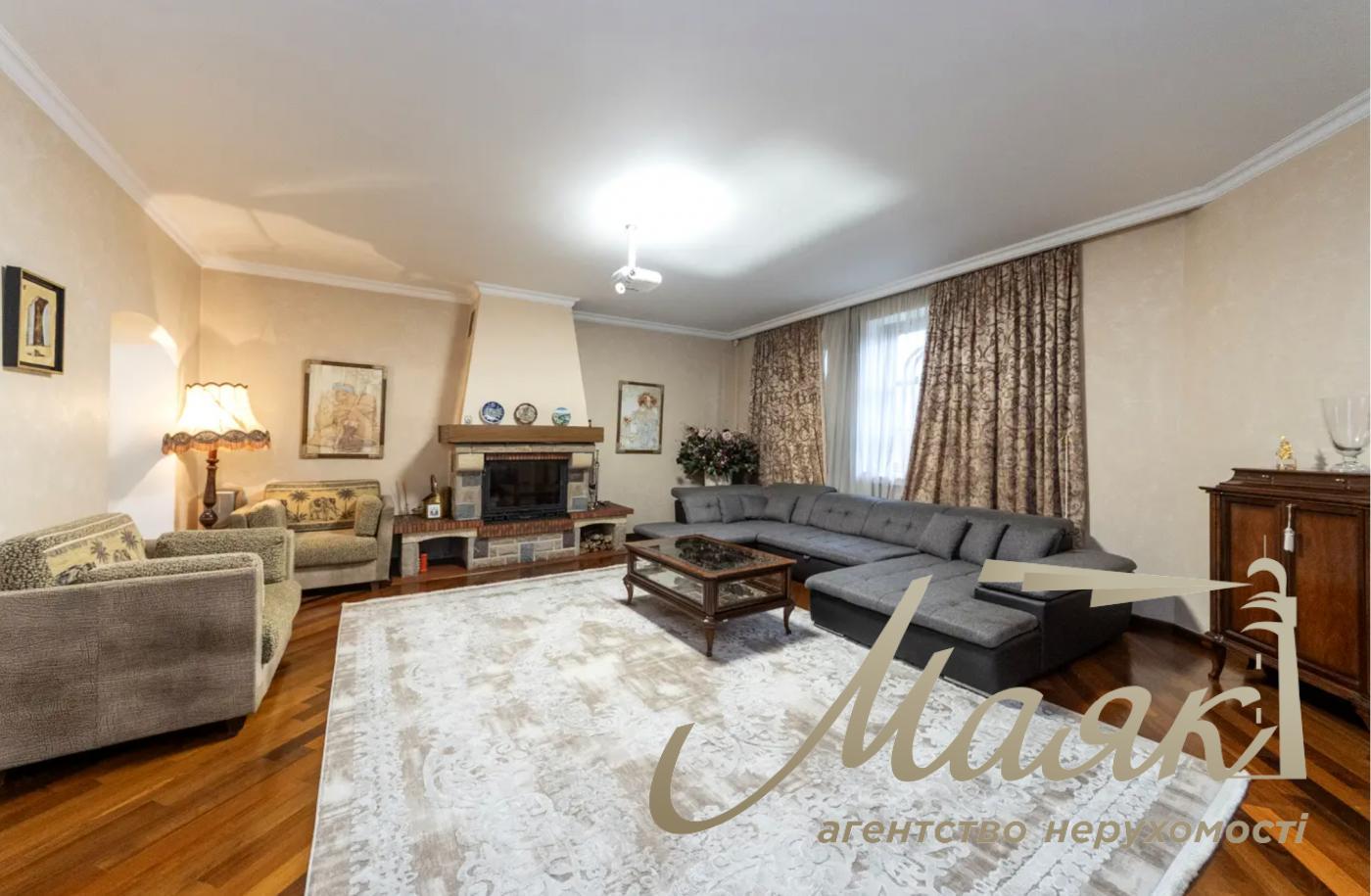 Оренда 2-х поверхового будинку 631м2, Голосіївський район