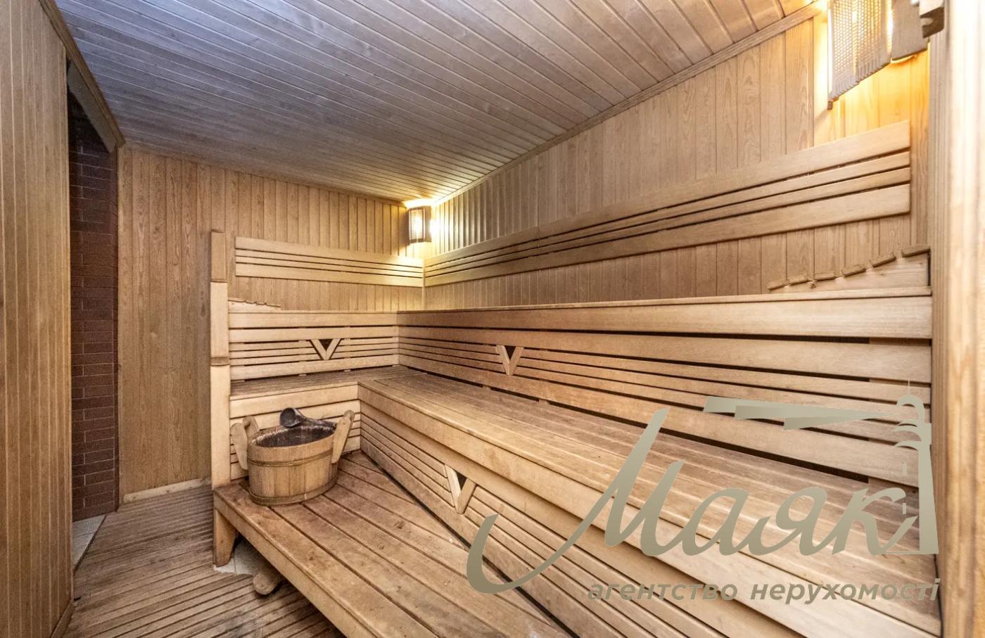 Продажа элитного дома 631м2 в Киеве, Голосеевский р-н, с.Вита-Литовская, пров. Залужный