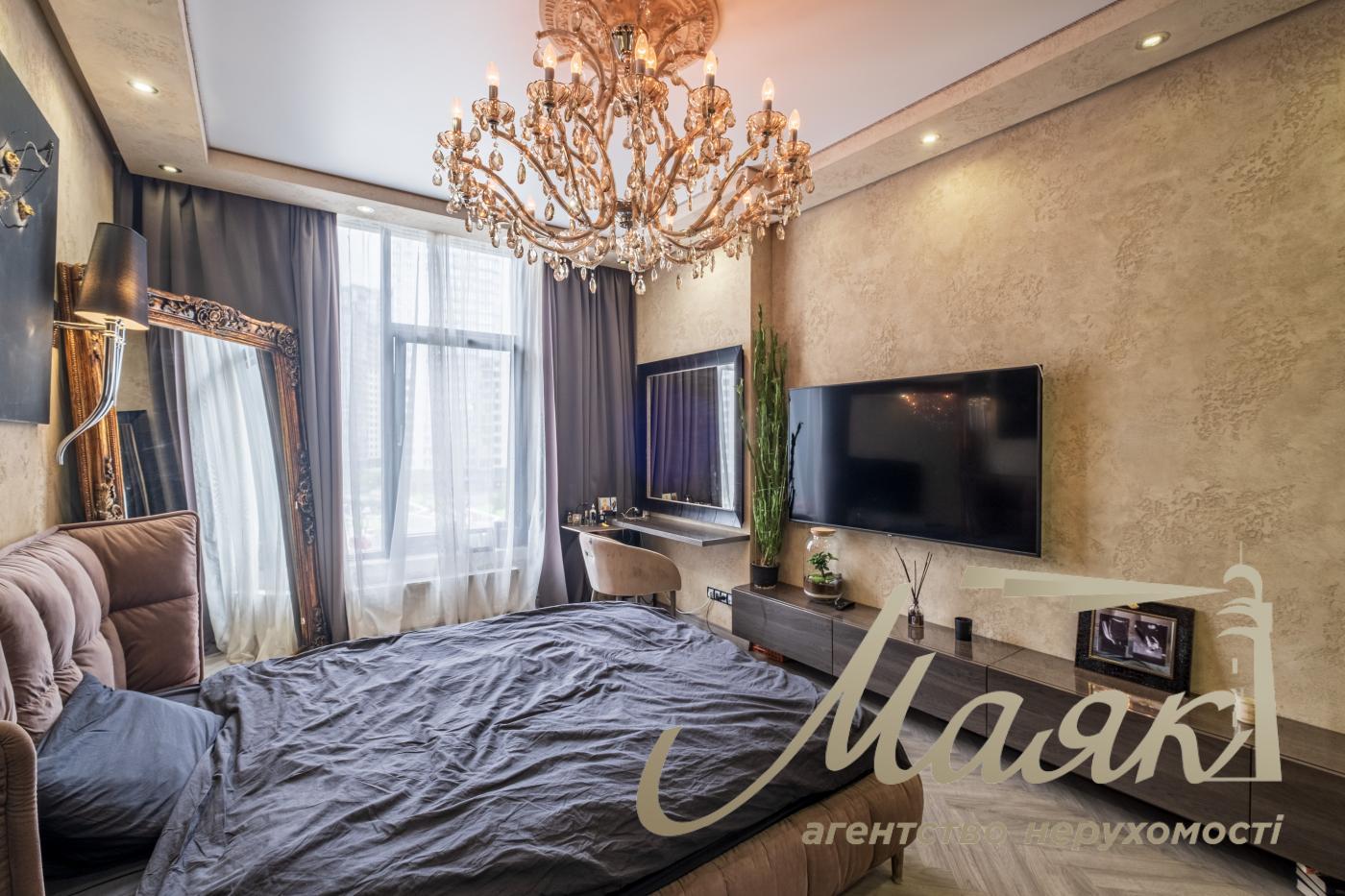 Продажа 3х-комнатной квартиры 100м2 в ЖК "новопечерские липки" Драгомирова 11В, Печерск, Киев