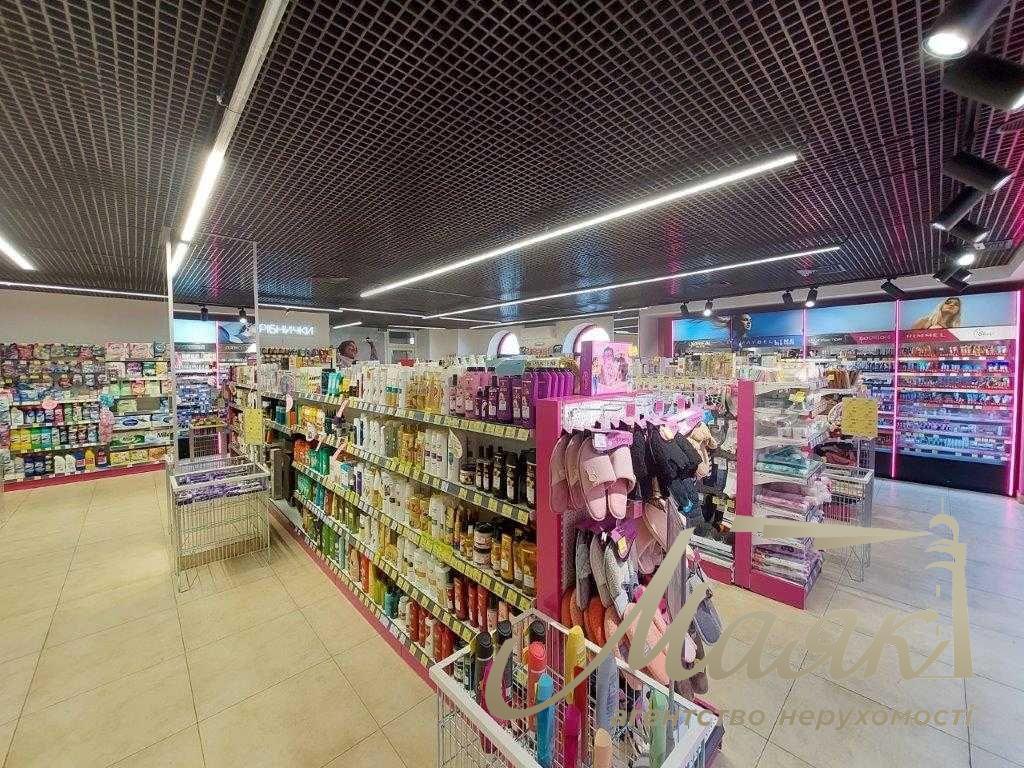 Оренда фасаду, 190 м2, Контрактова площа