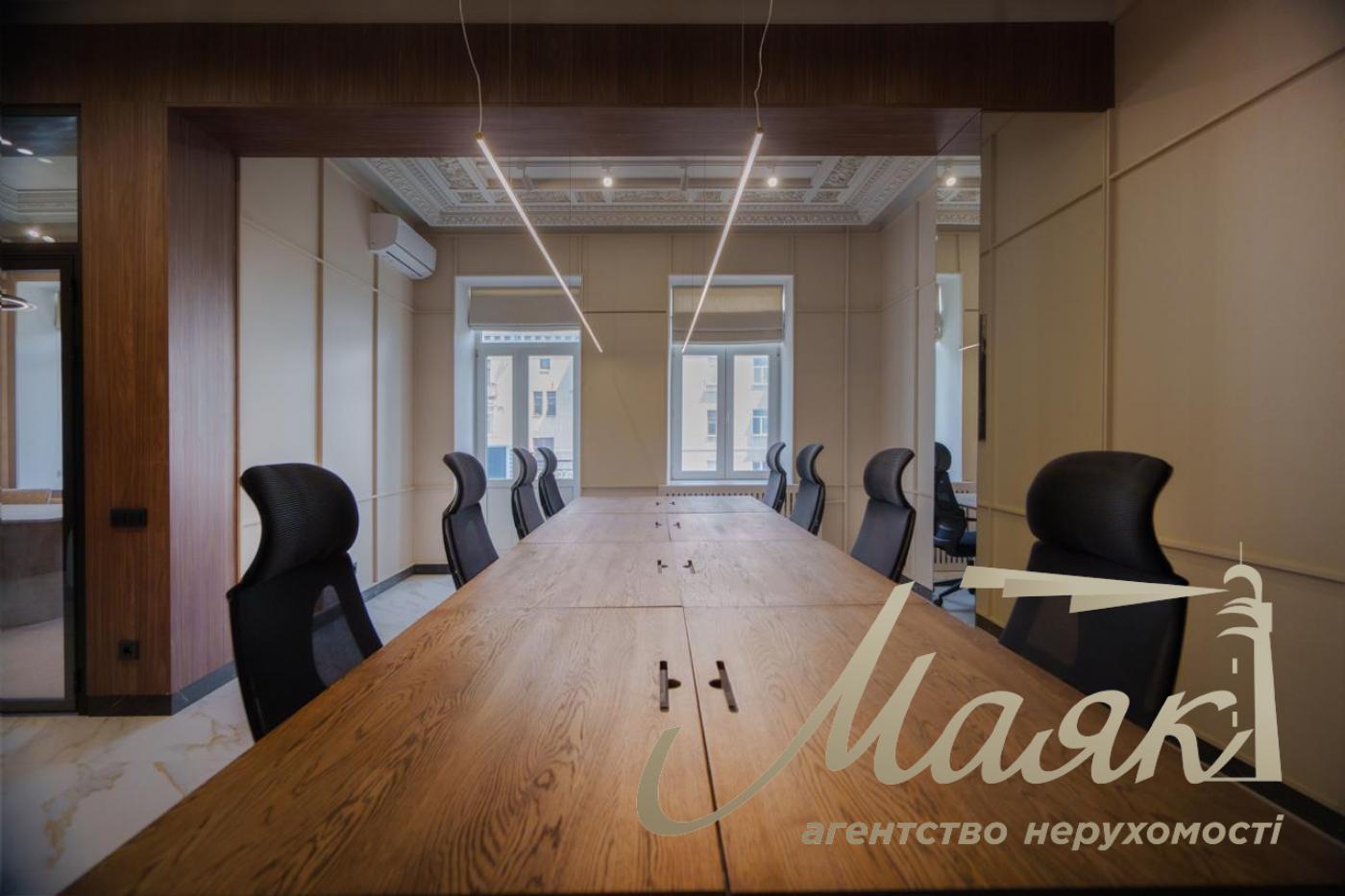 Office for rent in the Center m. Palace of Sports, Esplanadnaya str.