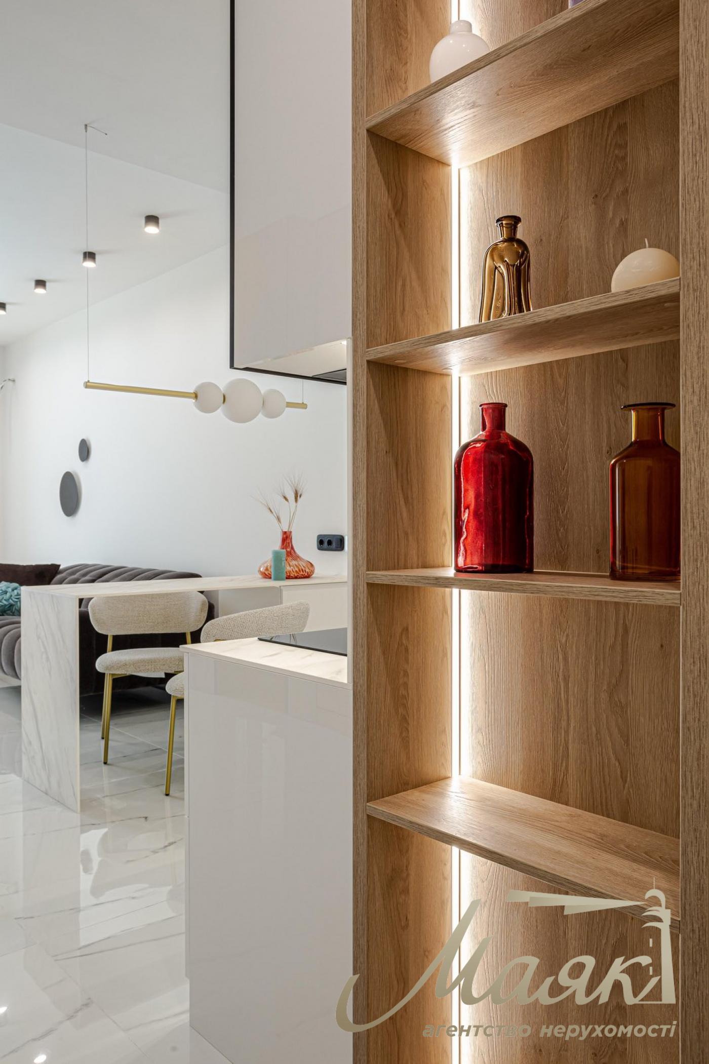 Продаж 2-кімнатної квартири ЖК Бульвар Фонтанів